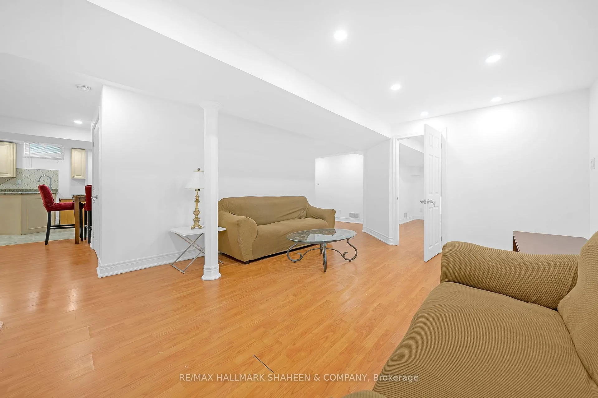 Photo 14 of 24 Glenvilla Road, Vaughan, East Woodbridge — HOMEH