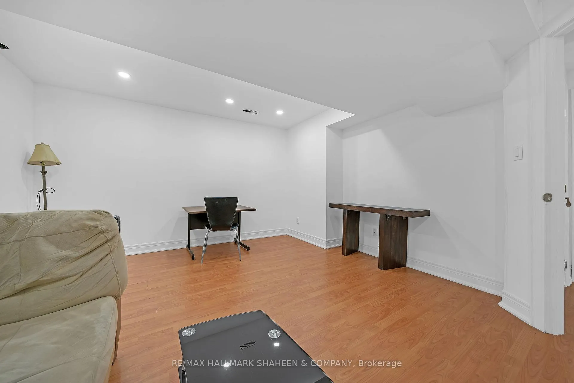 Photo 18 of 24 Glenvilla Road, Vaughan, East Woodbridge — HOMEH