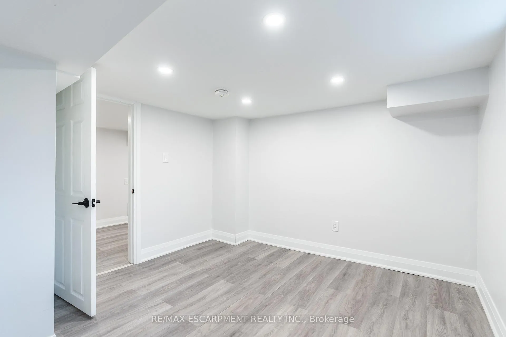 Photo 20 of 536 Cannon Street E, Hamilton, Gibson — HOMEH