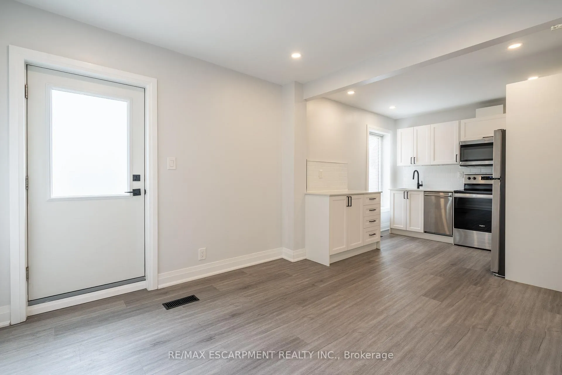 Photo 24 of 536 Cannon Street E, Hamilton, Gibson — HOMEH