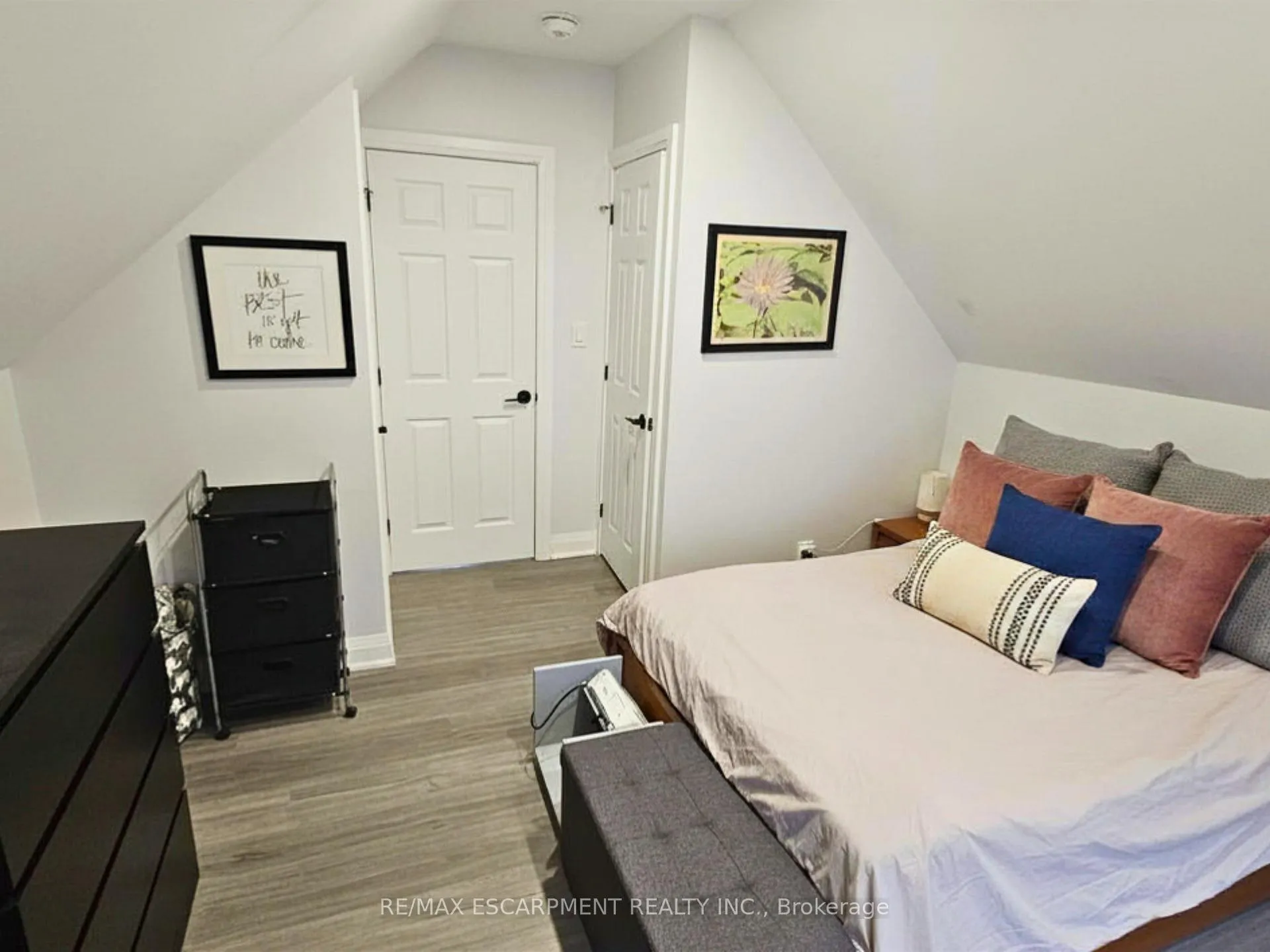 Photo 37 of 536 Cannon Street E, Hamilton, Gibson — HOMEH