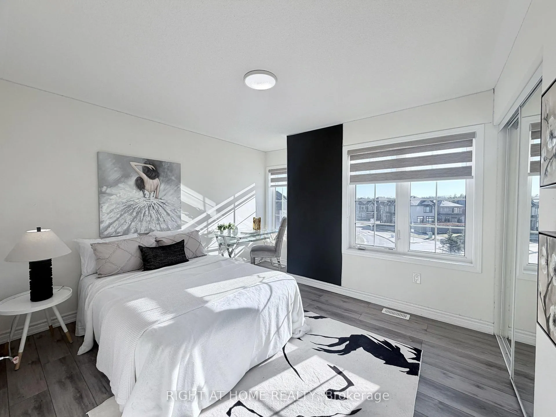 Photo 31 of Unit 21 Upper, 1222 Rose Way, Milton, Cobban — HOMEH