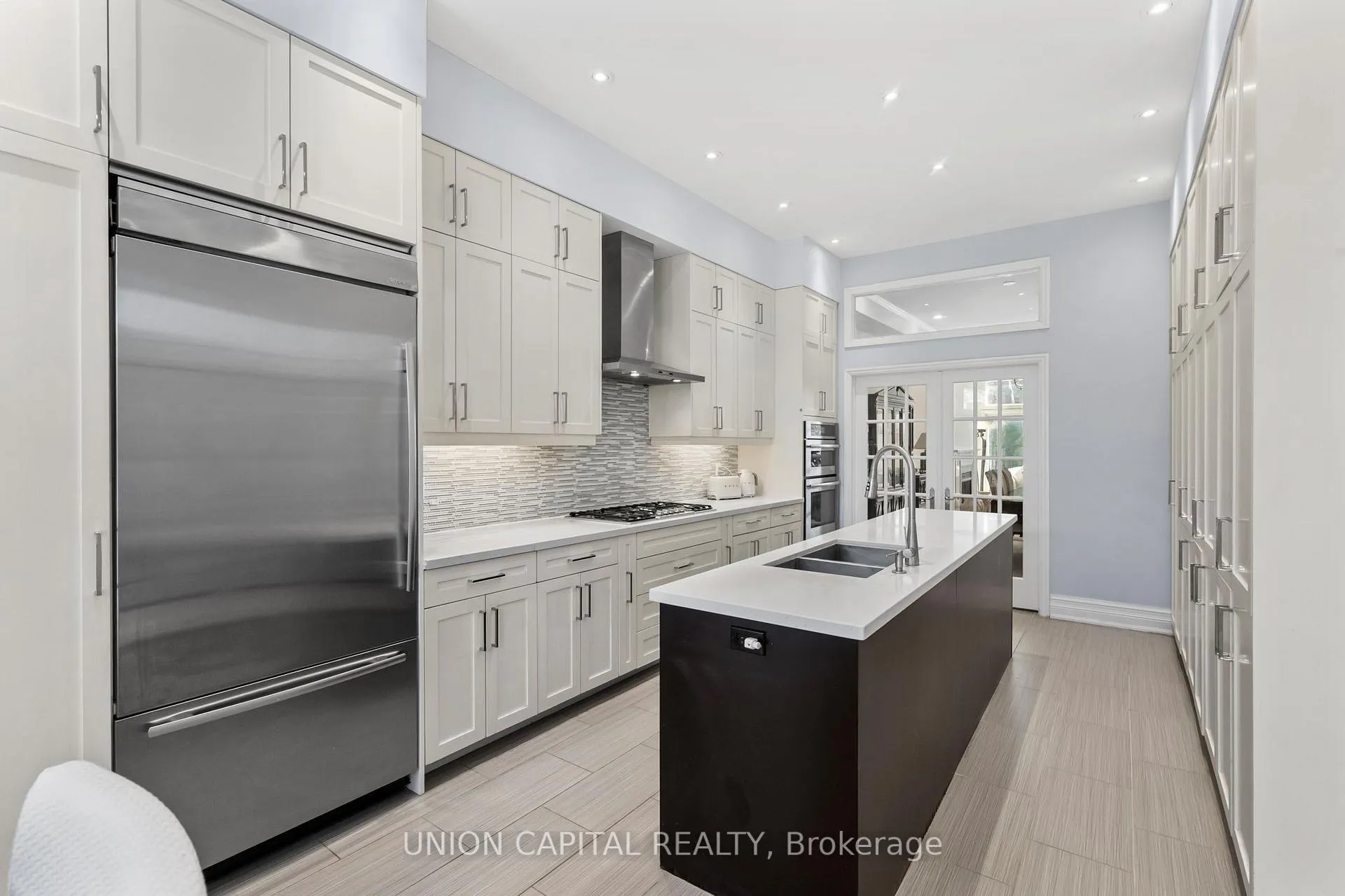 Photo 2 of 75 Falcon Street, Toronto, Mount Pleasant East — HOMEH