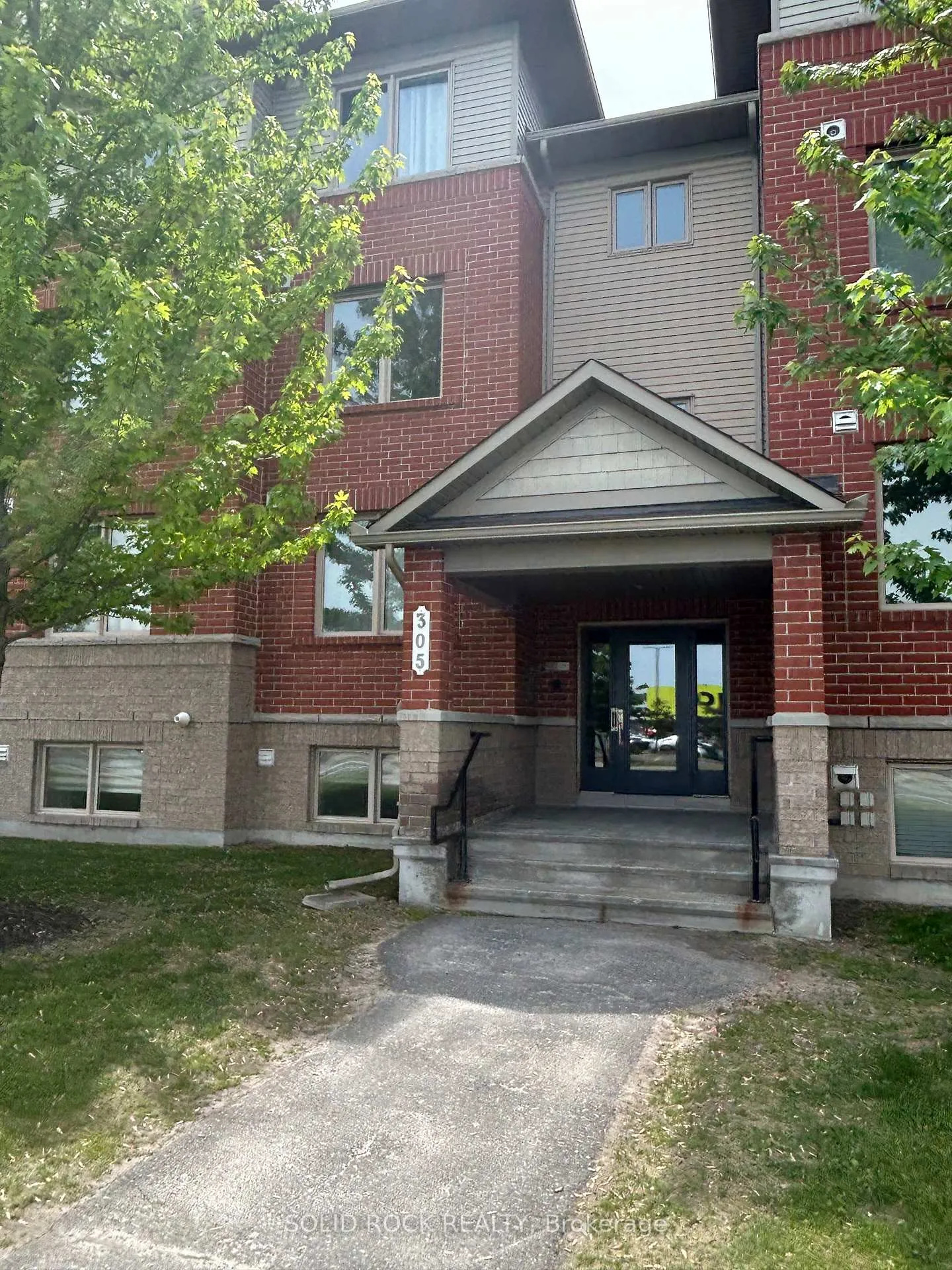 Photo 1 of Unit 1, 305 Cresthaven Drive, Ottawa, Barrhaven East — HOMEH