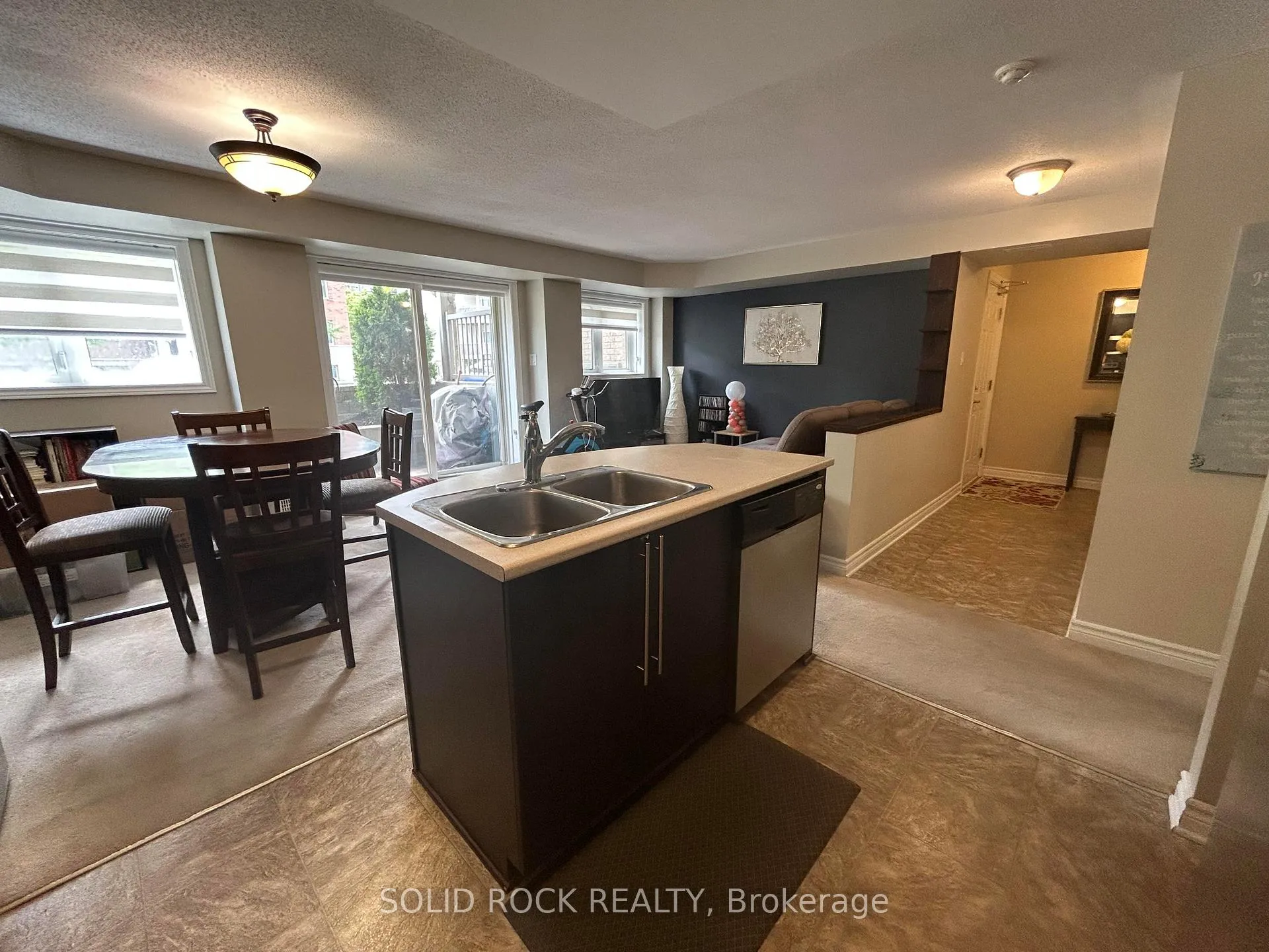 Photo 4 of Unit 1, 305 Cresthaven Drive, Ottawa, Barrhaven East — HOMEH