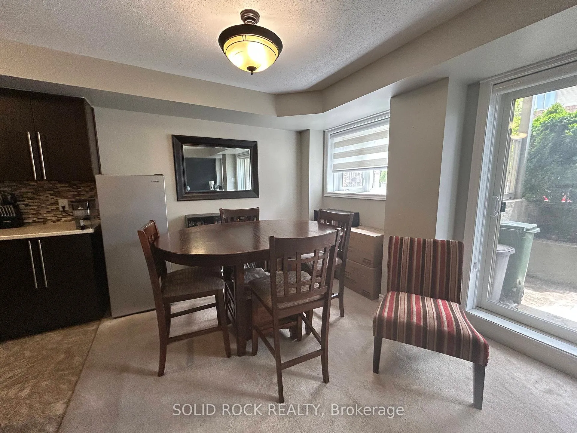 Photo 5 of Unit 1, 305 Cresthaven Drive, Ottawa, Barrhaven East — HOMEH