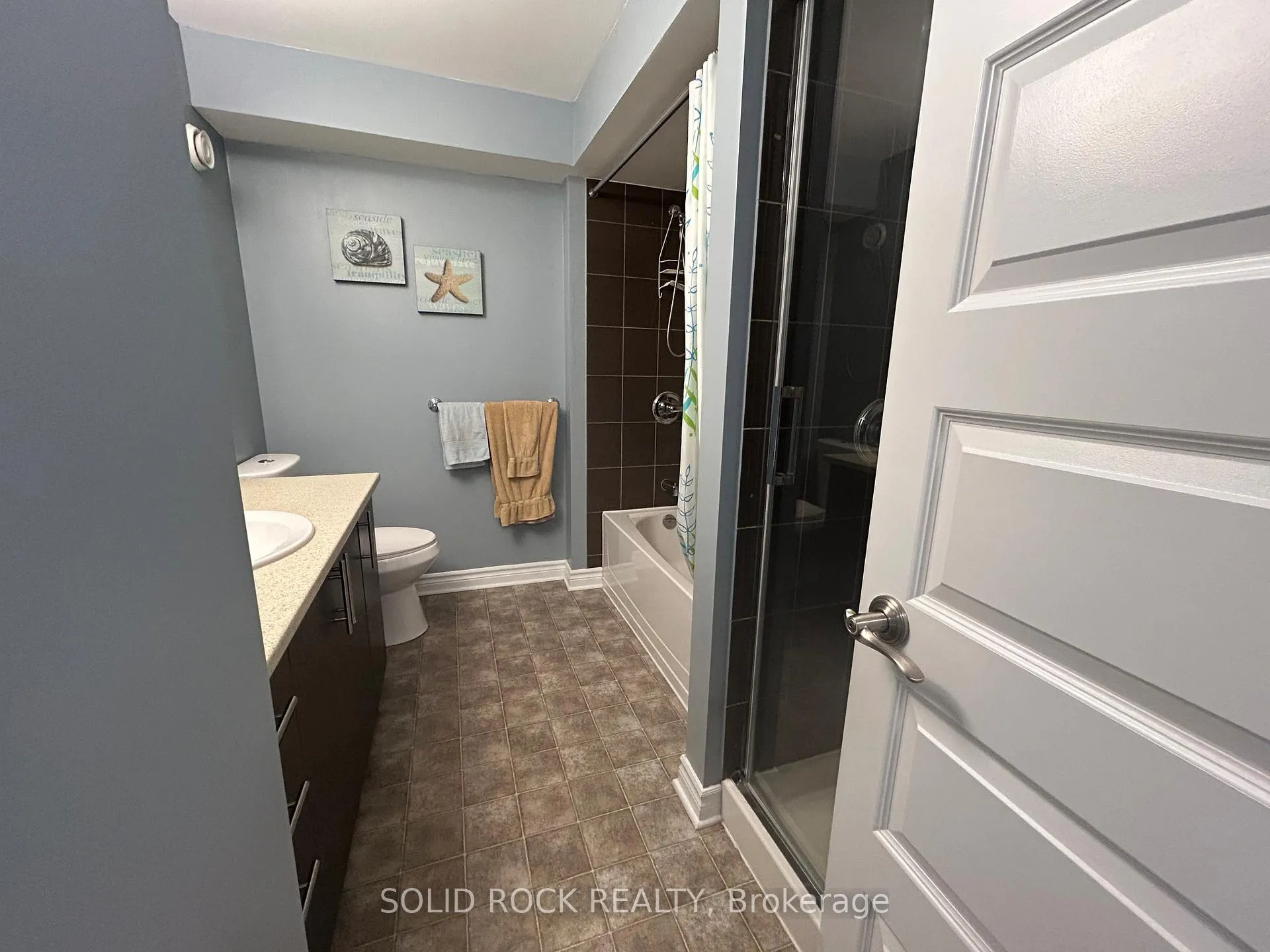 Photo 13 of Unit 1, 305 Cresthaven Drive, Ottawa, Barrhaven East — HOMEH