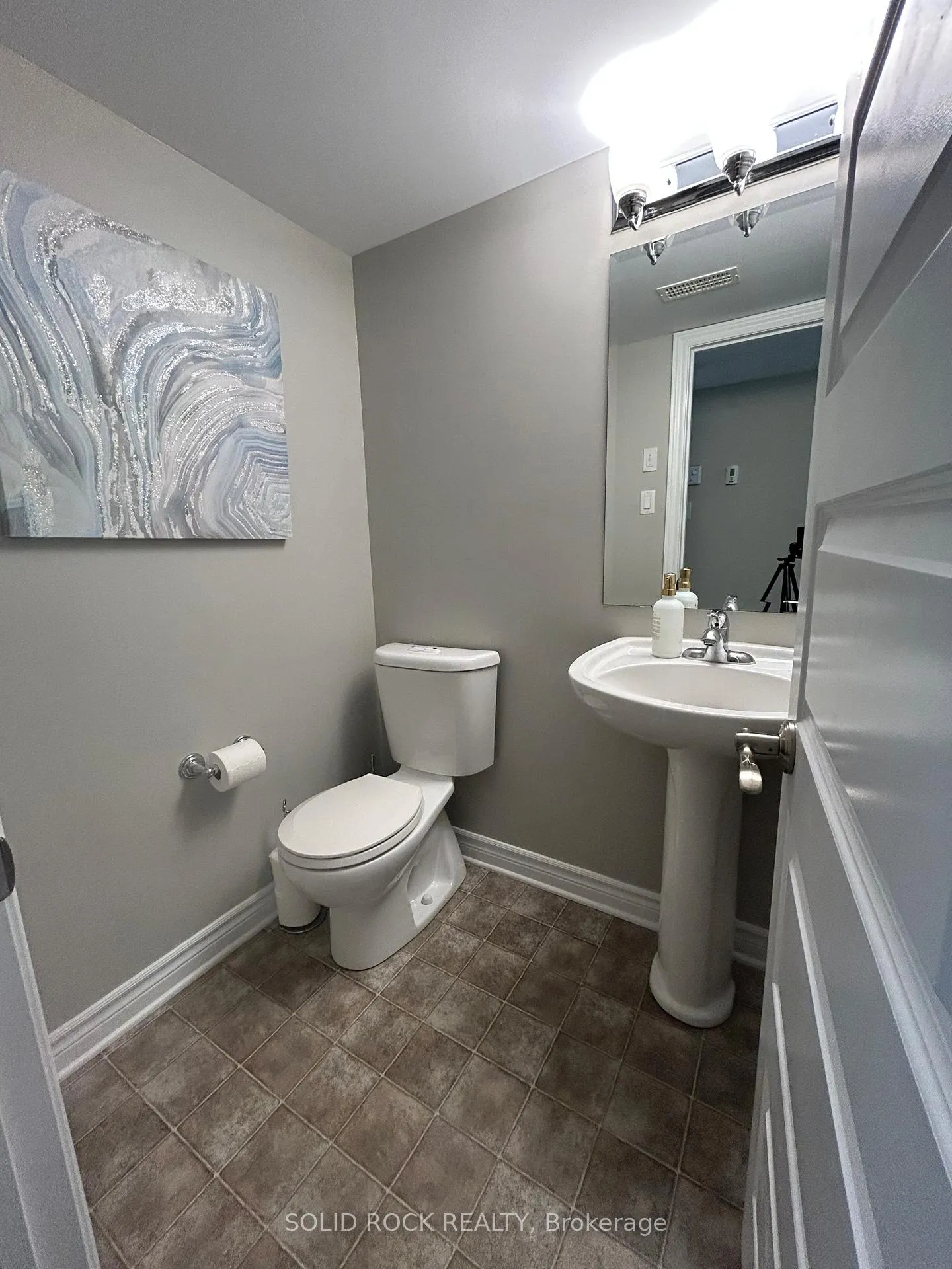 Photo 21 of Unit 1, 305 Cresthaven Drive, Ottawa, Barrhaven East — HOMEH