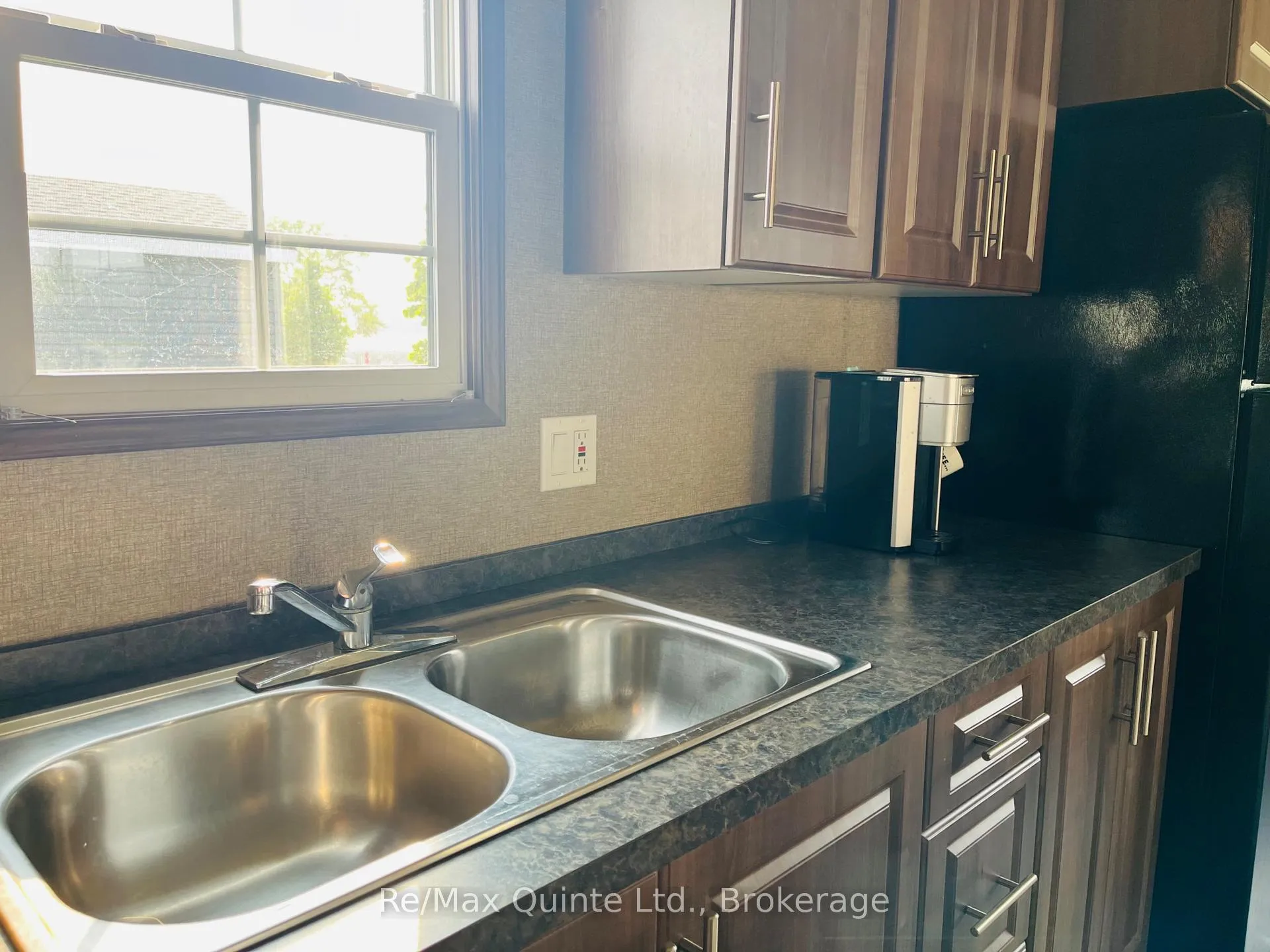 Photo 20 of Unit 8 Cricket Ln, 486 County Road 18, Prince Edward County, Athol Ward — HOMEH