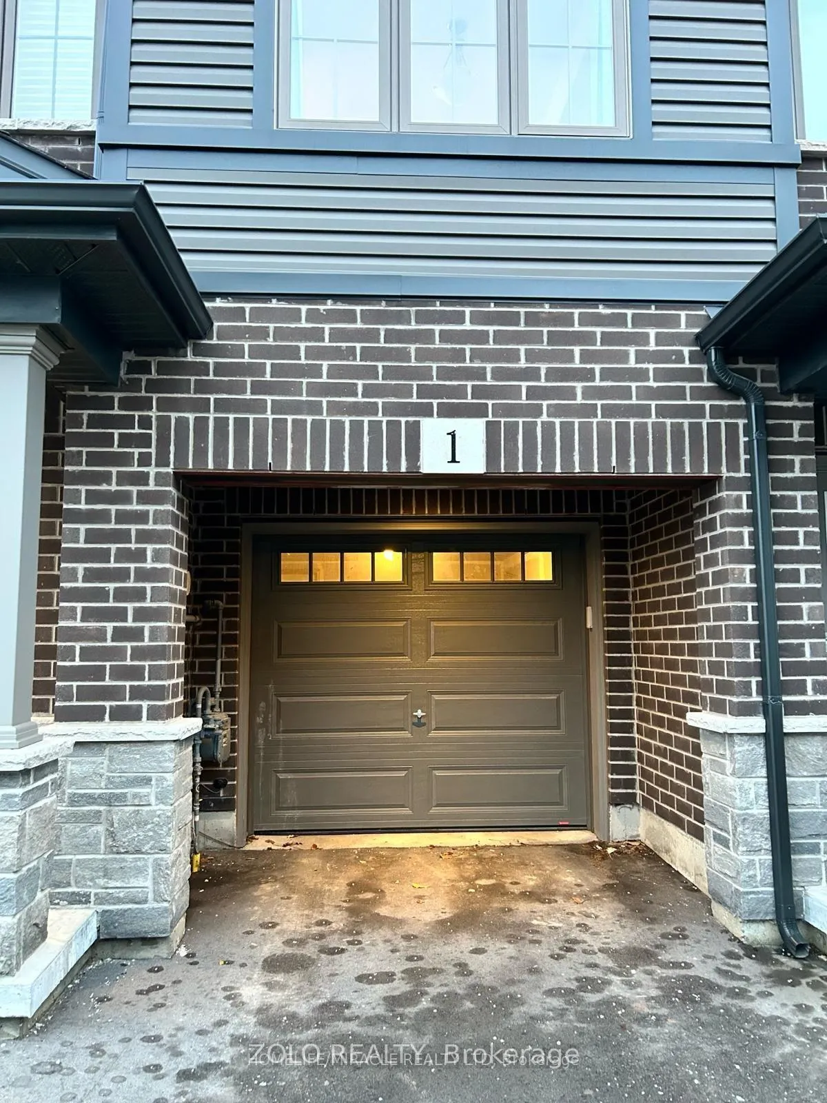 Photo 2 of Unit 1, 124 Compass Trail, Cambridge, Preston Heights — HOMEH