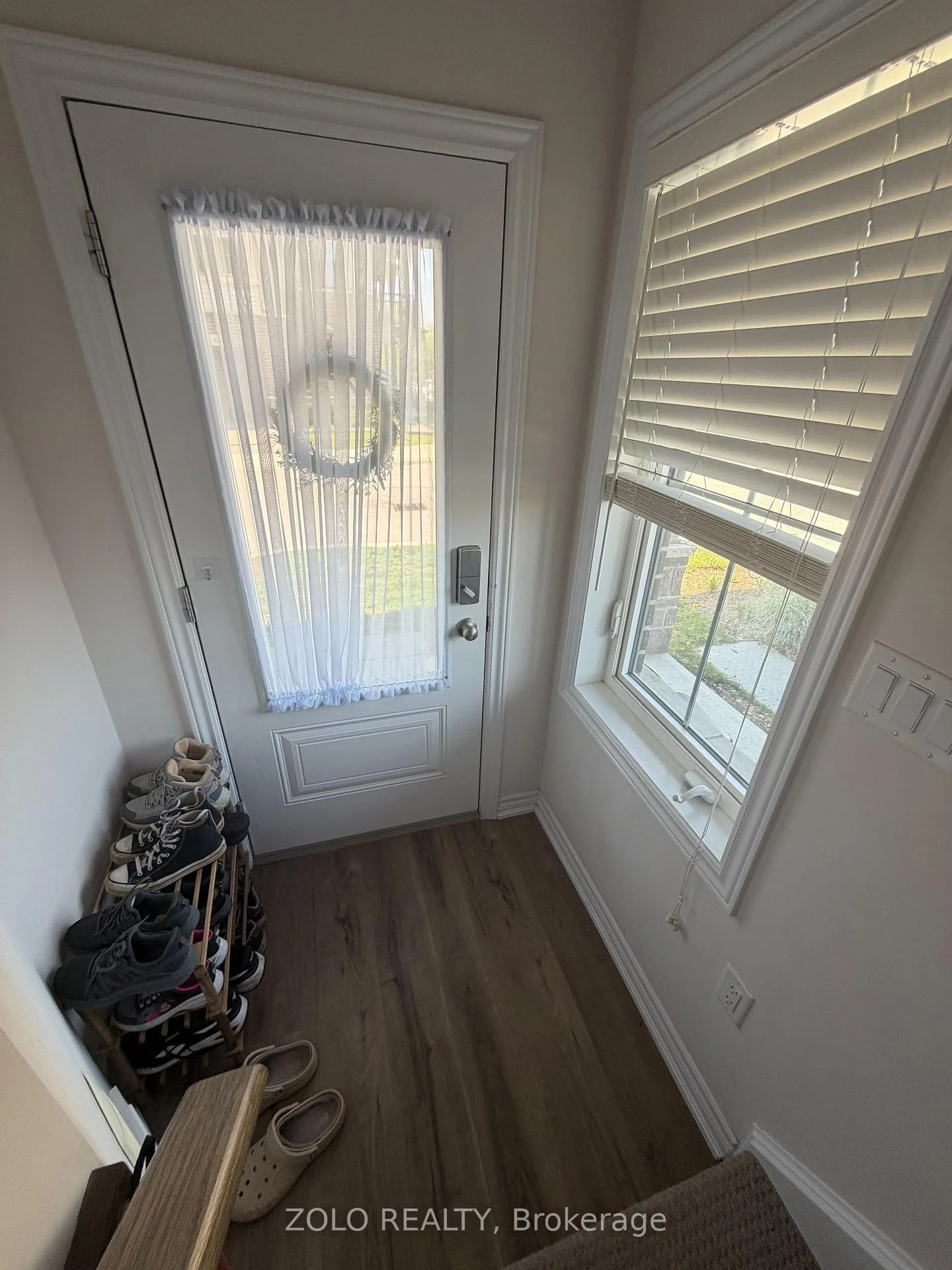 Photo 3 of Unit 1, 124 Compass Trail, Cambridge, Preston Heights — HOMEH