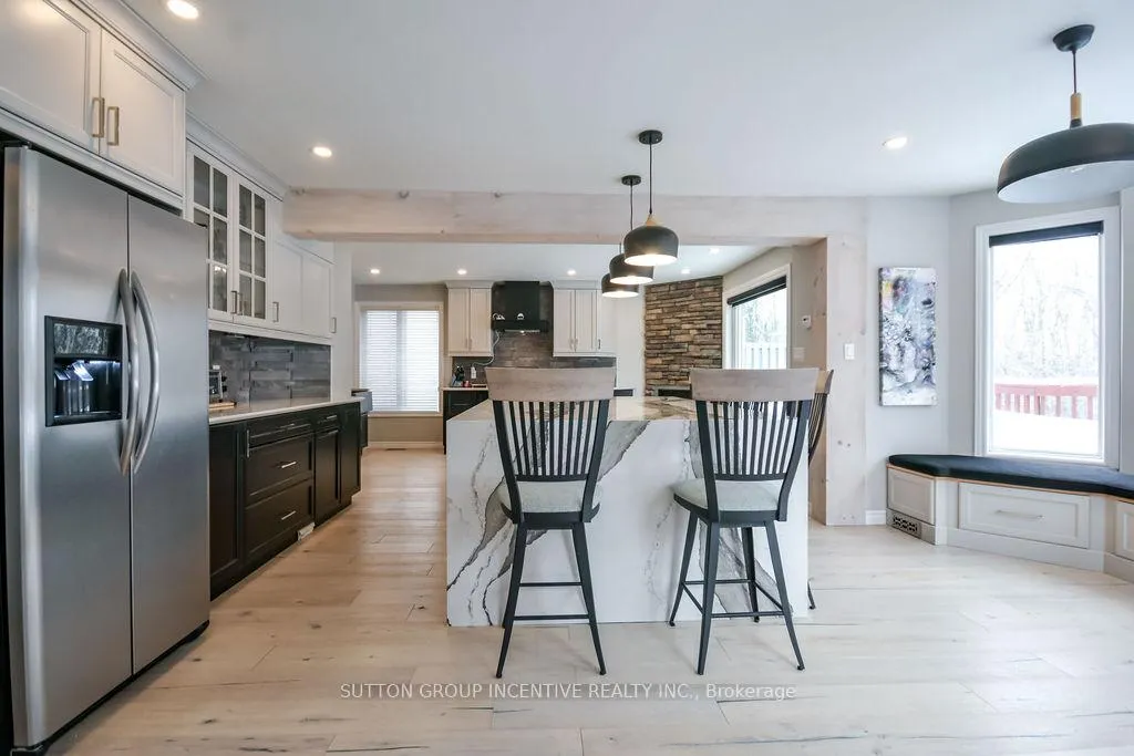 Photo 7 of 36 Nicklaus Drive, Barrie, East Bayfield — HOMEH