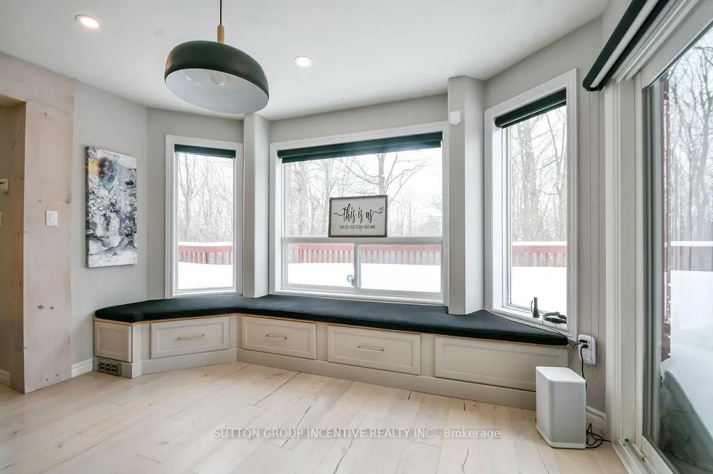 Photo 8 of 36 Nicklaus Drive, Barrie, East Bayfield — HOMEH