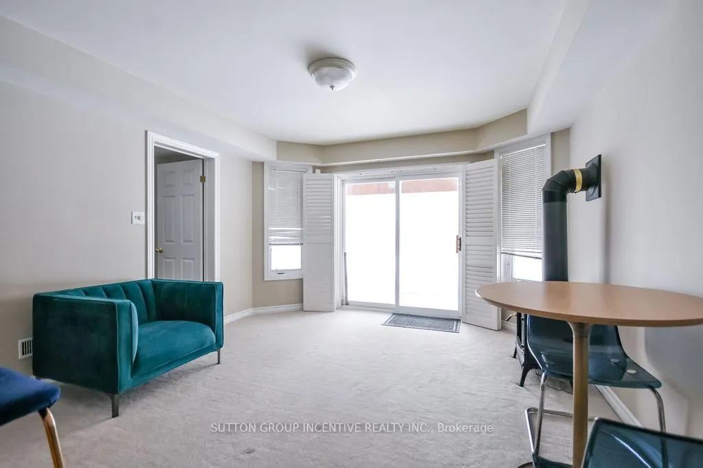 Photo 31 of 36 Nicklaus Drive, Barrie, East Bayfield — HOMEH