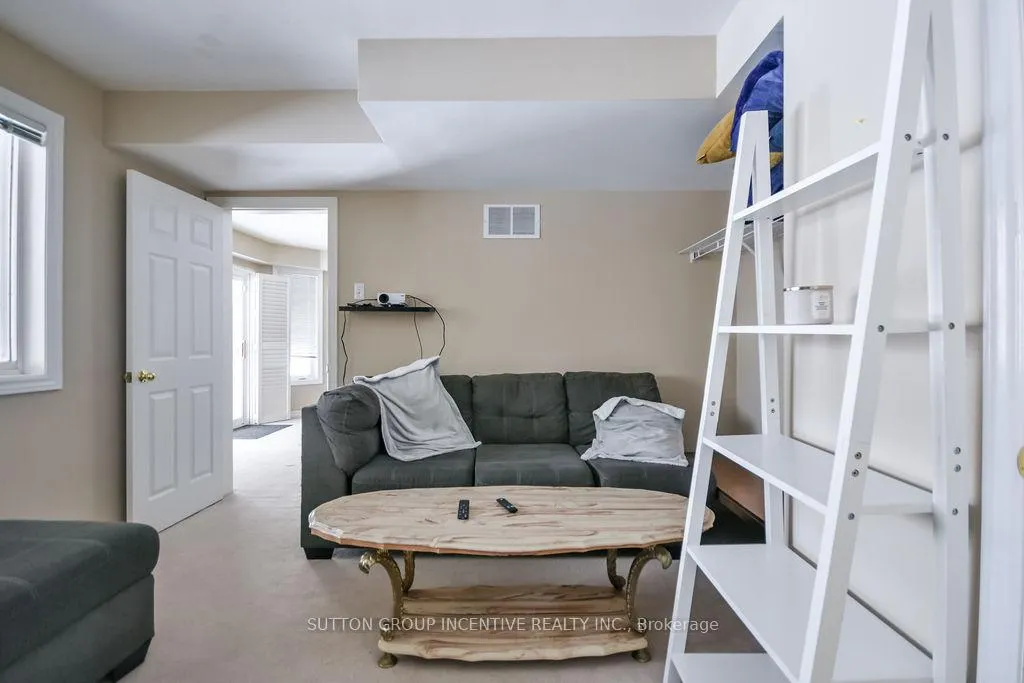 Photo 35 of 36 Nicklaus Drive, Barrie, East Bayfield — HOMEH