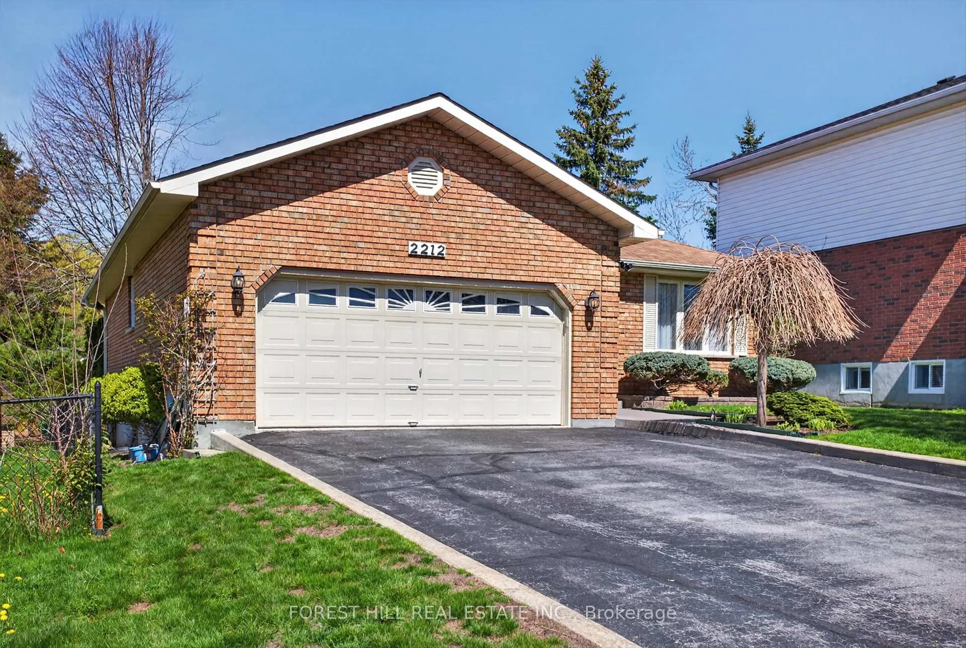 Photo 3 of 2212 Lorraine Drive, Peterborough, Northcrest Ward 5 — HOMEH