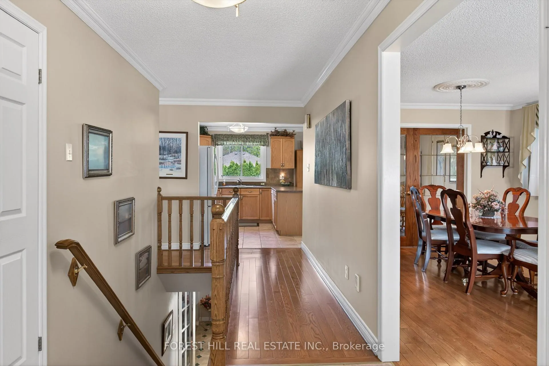 Photo 6 of 2212 Lorraine Drive, Peterborough, Northcrest Ward 5 — HOMEH