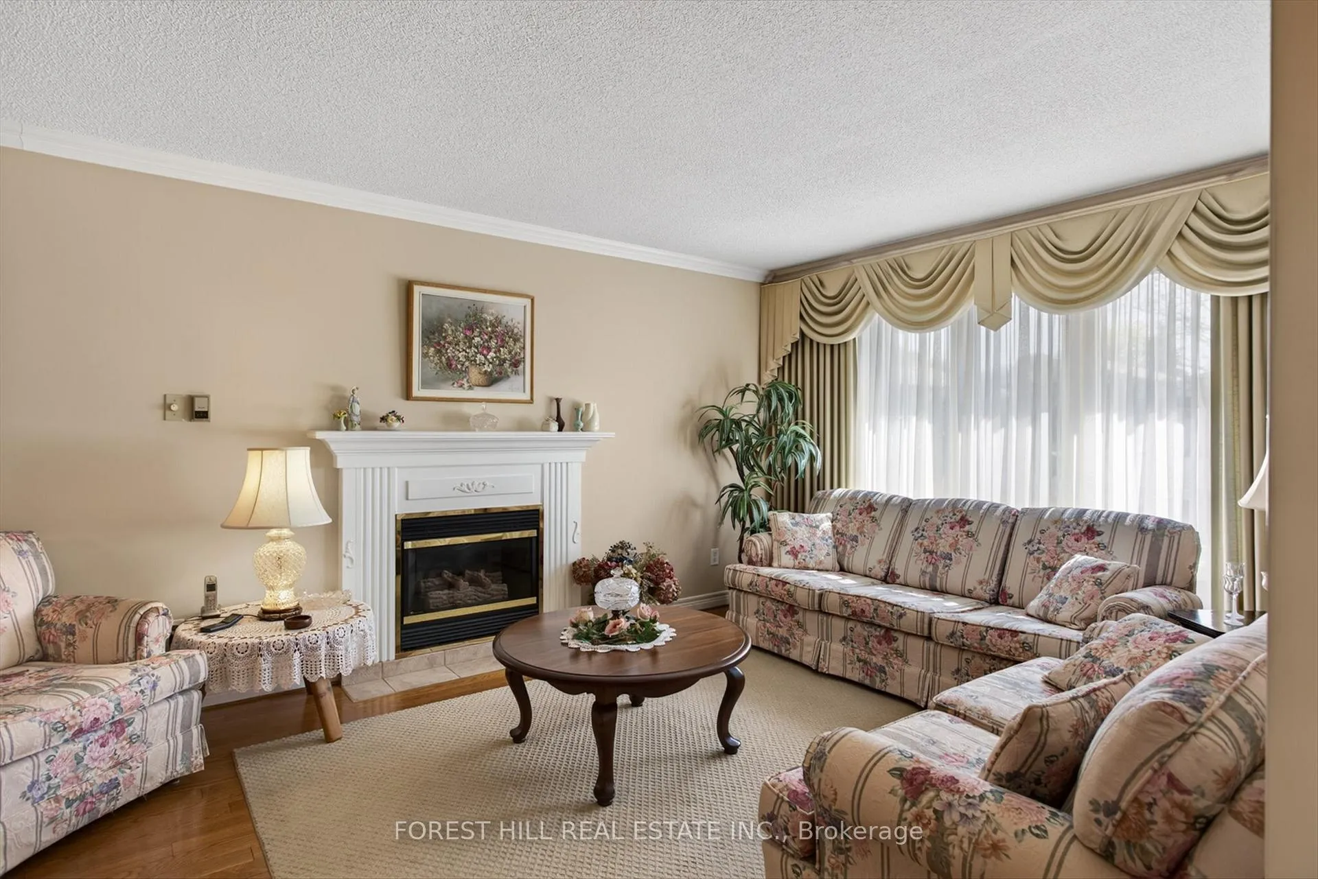 Photo 7 of 2212 Lorraine Drive, Peterborough, Northcrest Ward 5 — HOMEH
