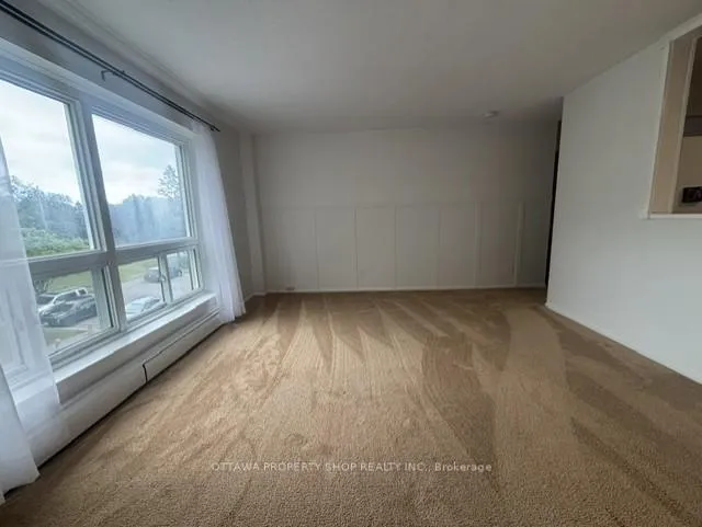 Photo 4 of Unit 14, 47 Sumac Street, Ottawa, Beacon Hill South — HOMEH