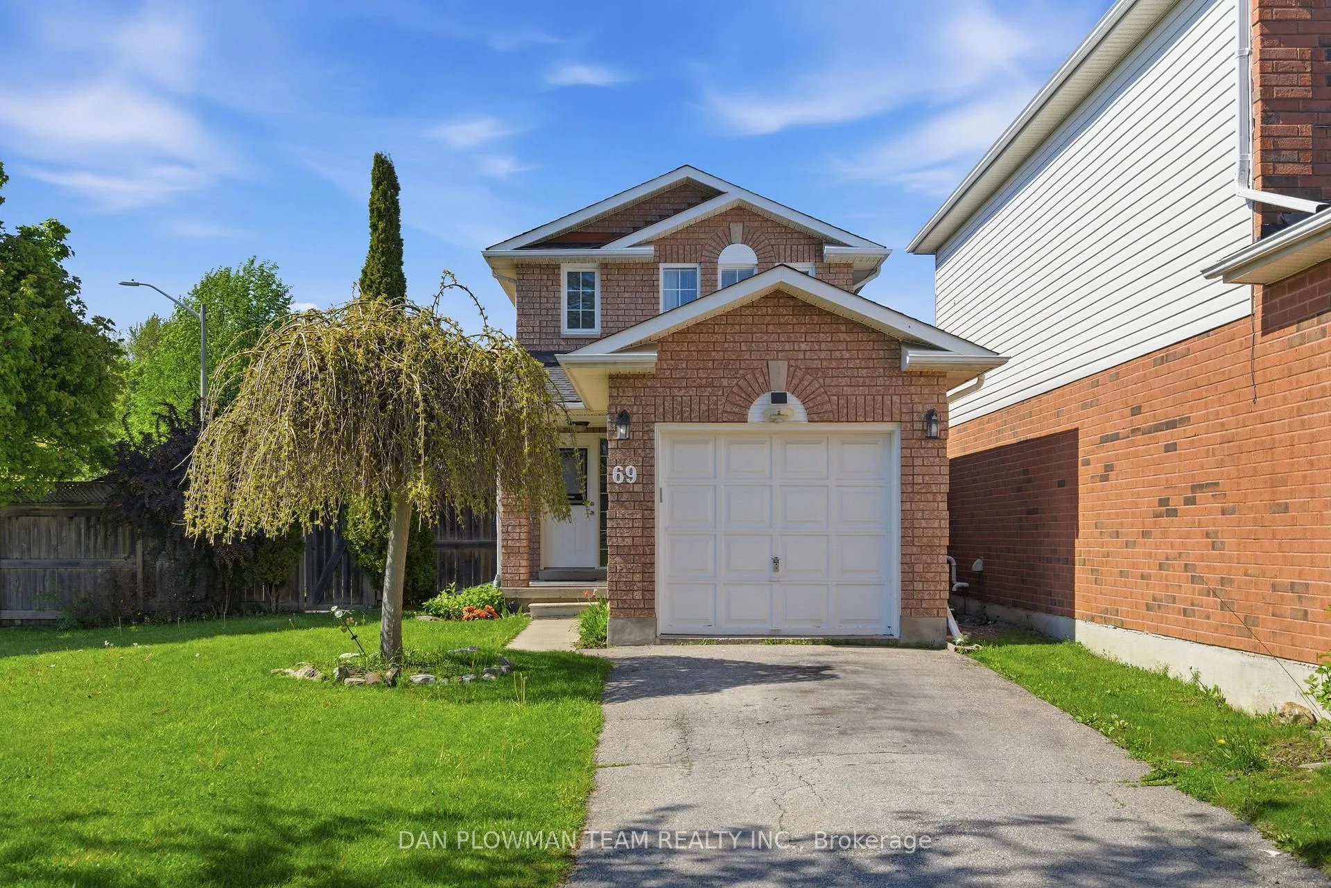 Photo 1 of 69 John Walter Crescent, Clarington, Courtice — HOMEH