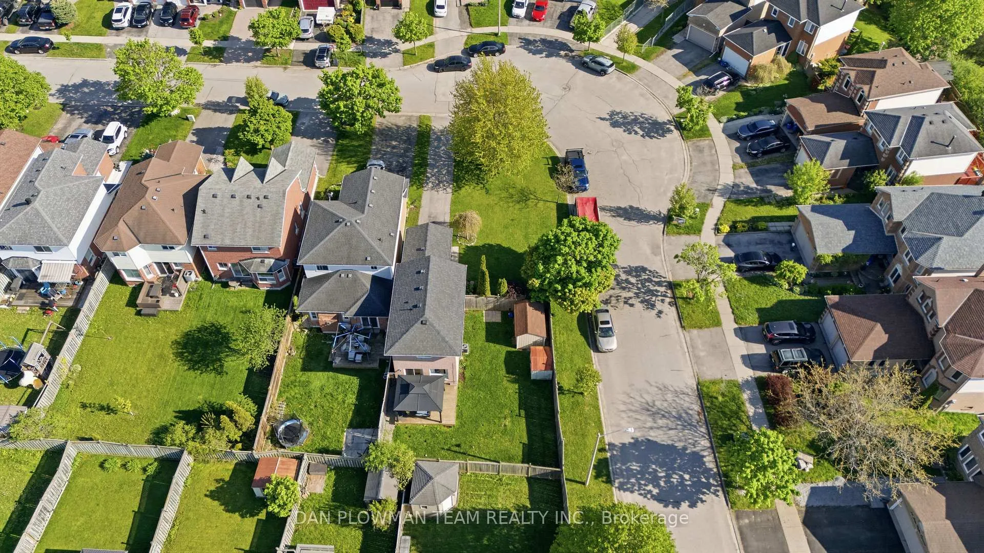 Photo 37 of 69 John Walter Crescent, Clarington, Courtice — HOMEH