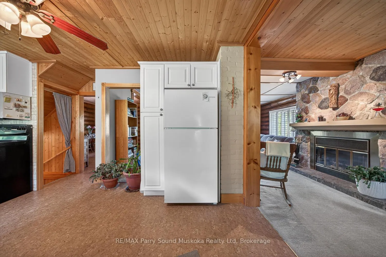 Photo 19 of 203 Horseshoe Lake Road, Seguin — HOMEH