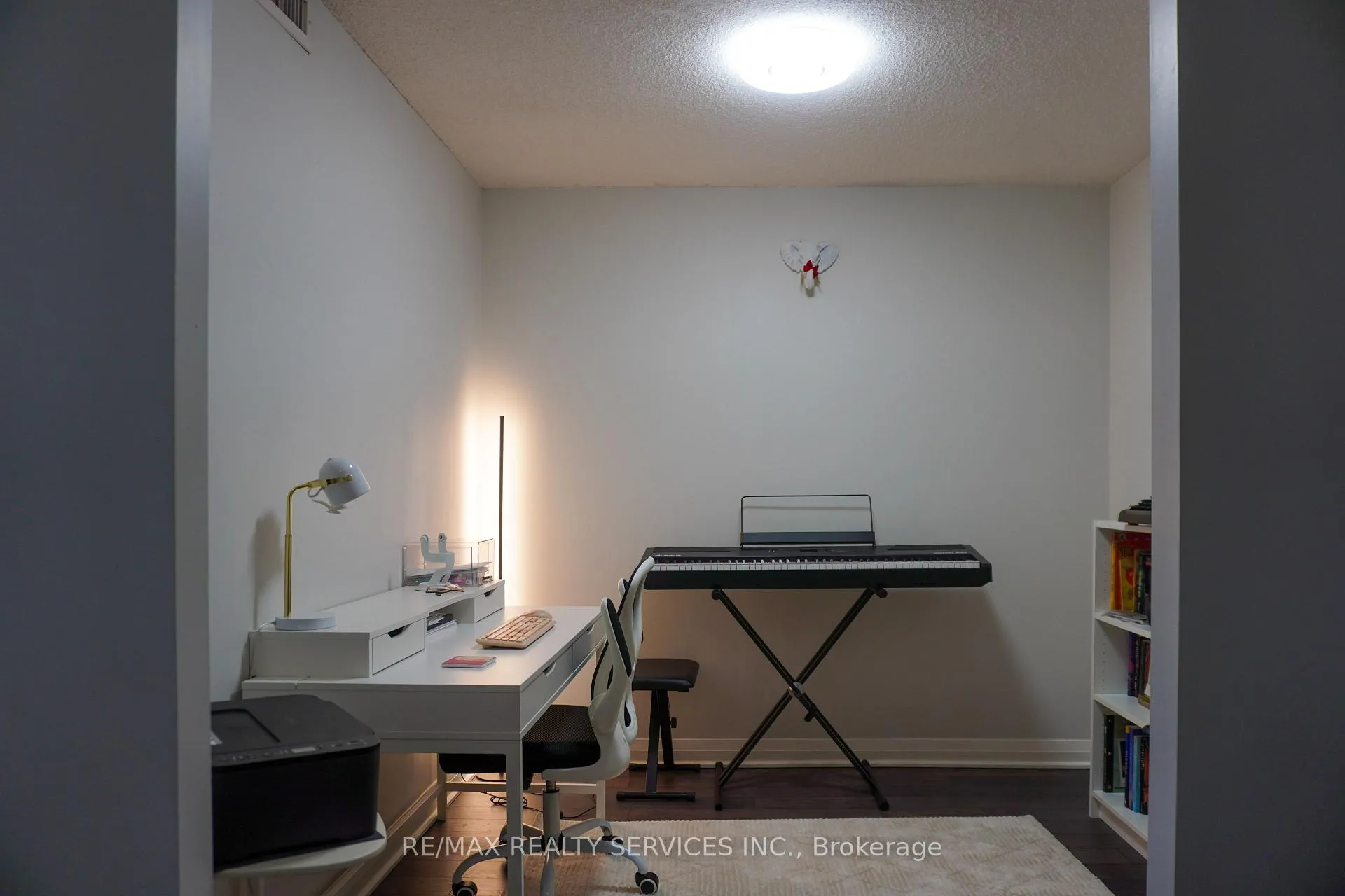 Photo 7 of Unit 611, 5 Valhalla Inn Road, Etobicoke, Islington-City Centre West — HOMEH