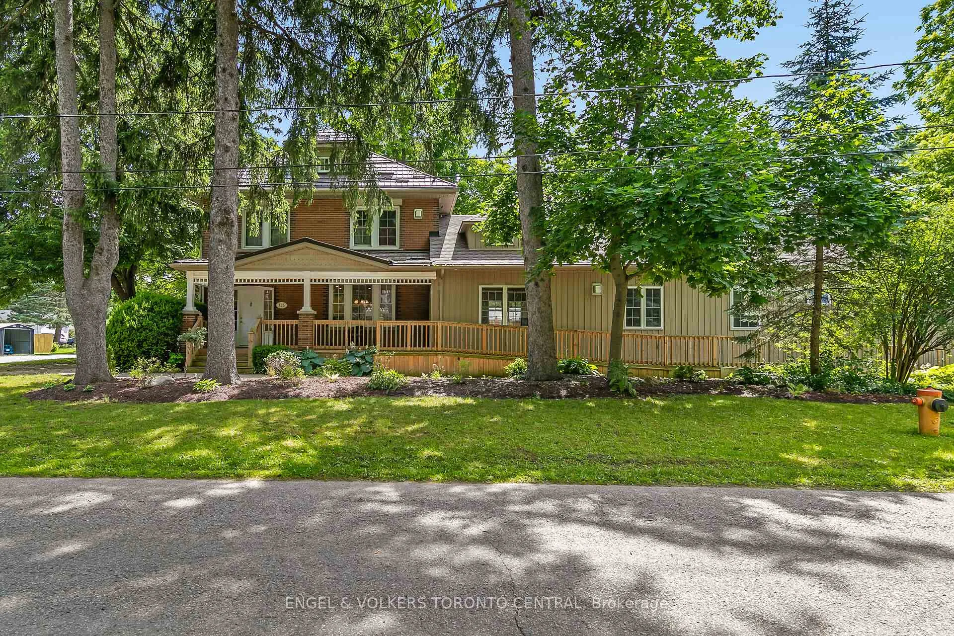 Photo of 125 Richardson Street