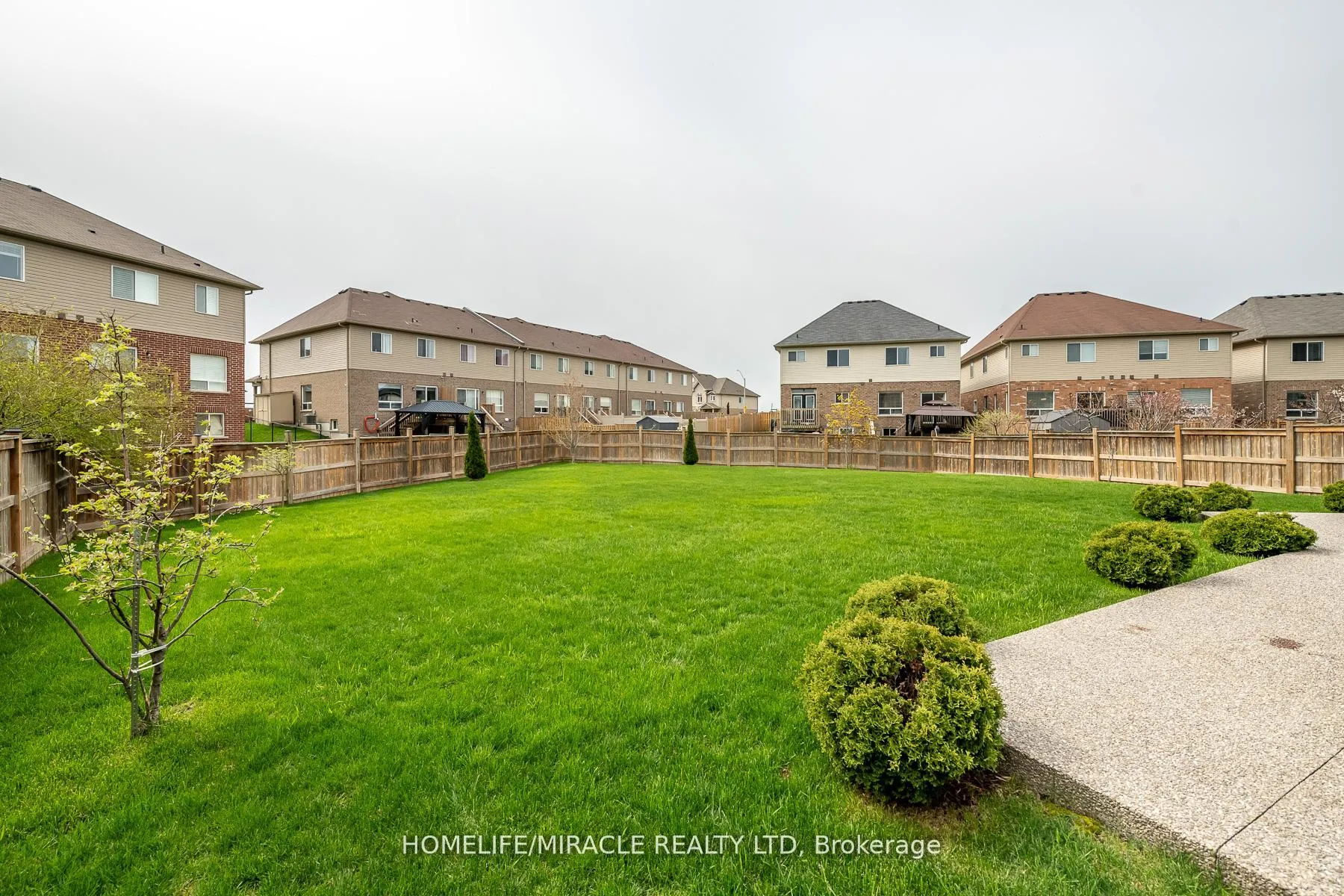 Photo 34 of 267 Penny Lane, Hamilton, Stoney Creek Mountain — HOMEH
