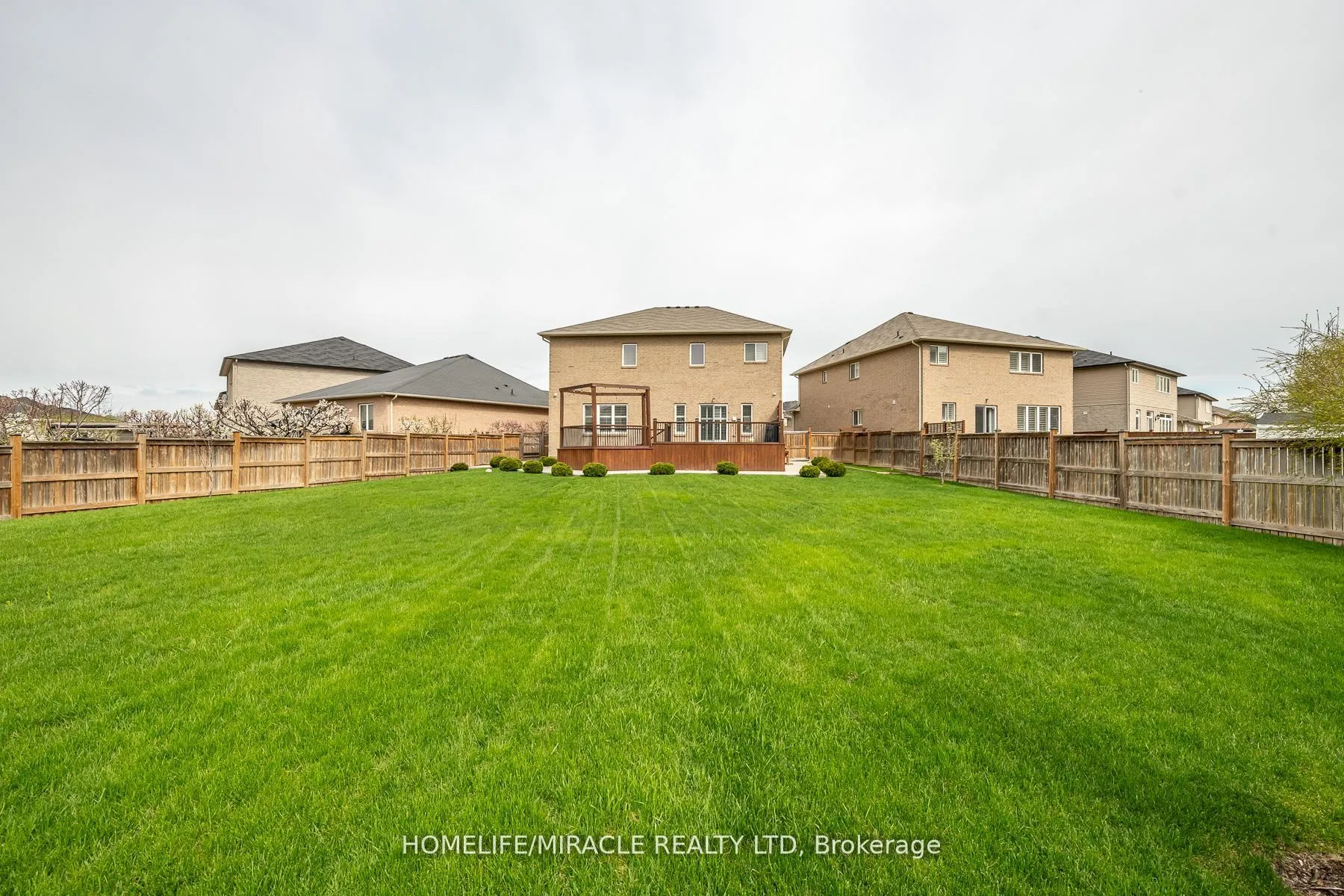 Photo 35 of 267 Penny Lane, Hamilton, Stoney Creek Mountain — HOMEH