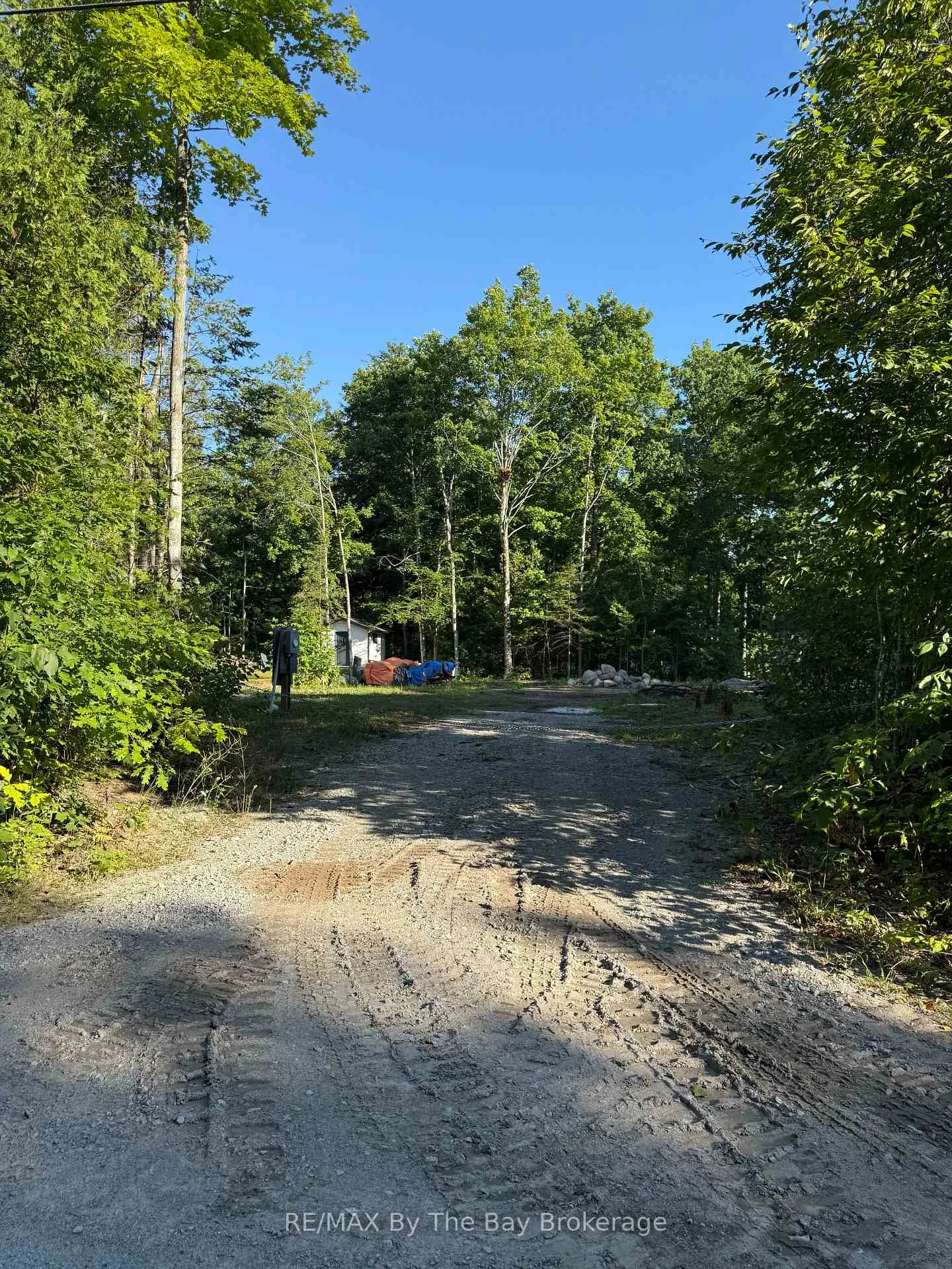 Photo 5 of 909 17 Concession, Tiny, Rural Tiny — HOMEH