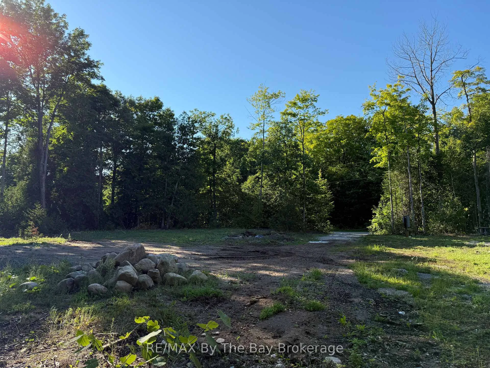Photo 11 of 909 17 Concession, Tiny, Rural Tiny — HOMEH