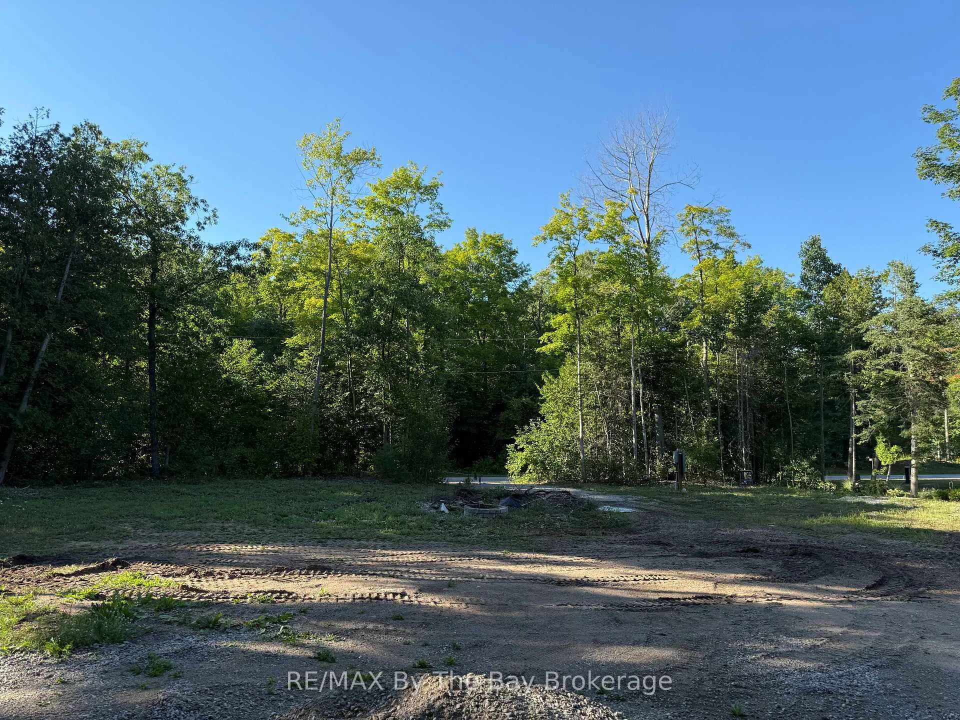 Photo 12 of 909 17 Concession, Tiny, Rural Tiny — HOMEH
