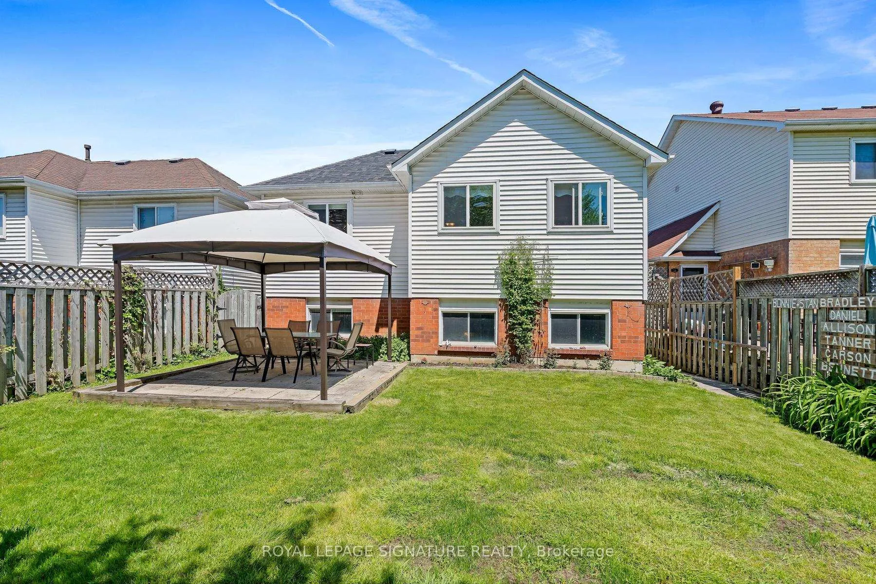Photo 24 of 29 Newport Avenue, Clarington, Courtice — HOMEH