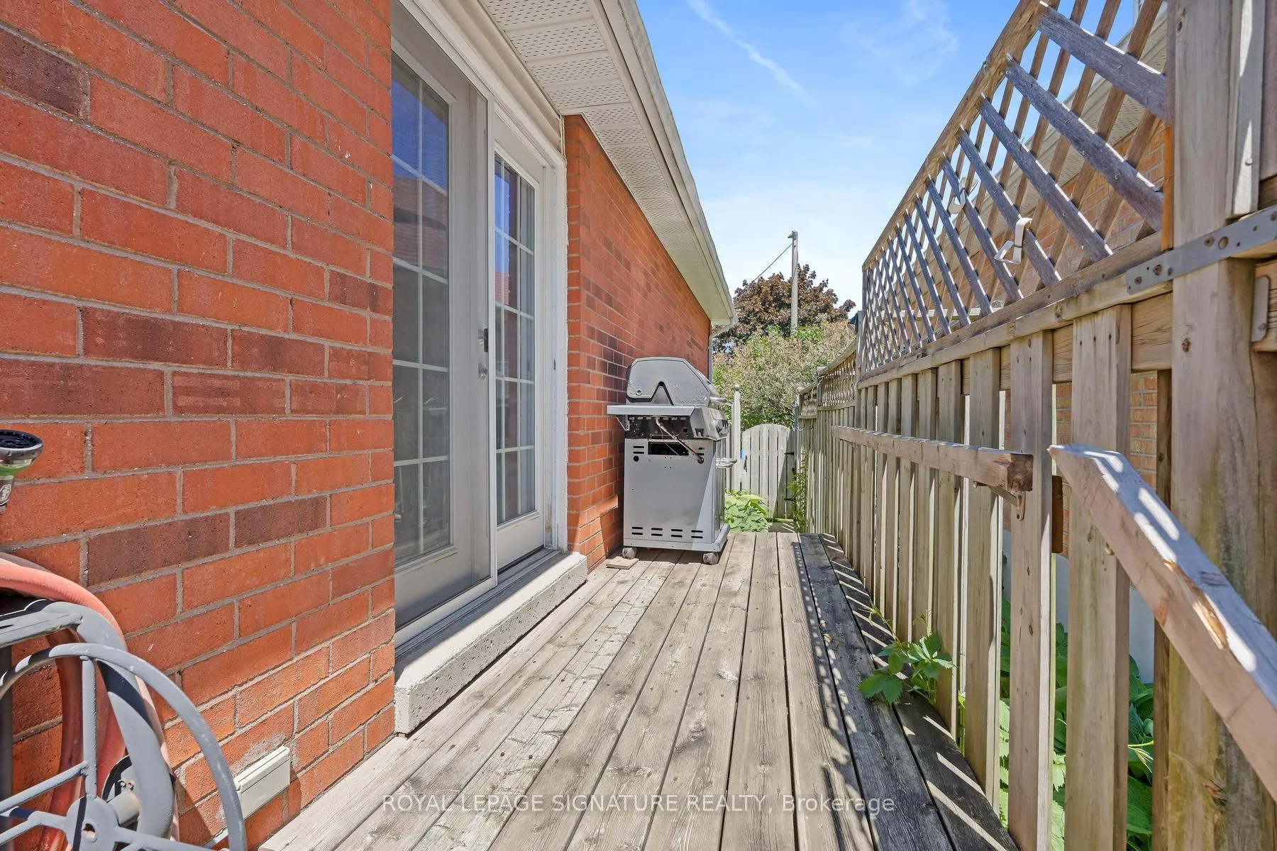 Photo 25 of 29 Newport Avenue, Clarington, Courtice — HOMEH