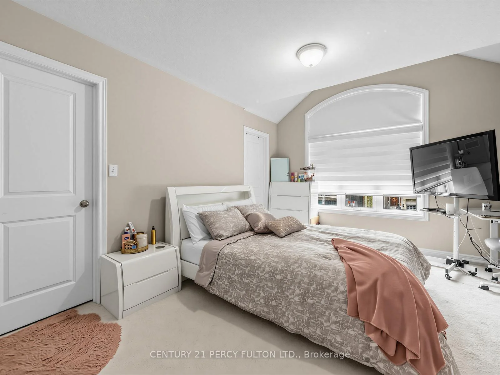 Photo 23 of 54 Farringdon Crescent, Brampton, Northwest Brampton — HOMEH