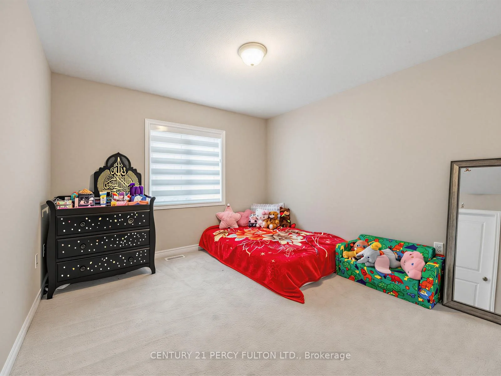 Photo 27 of 54 Farringdon Crescent, Brampton, Northwest Brampton — HOMEH