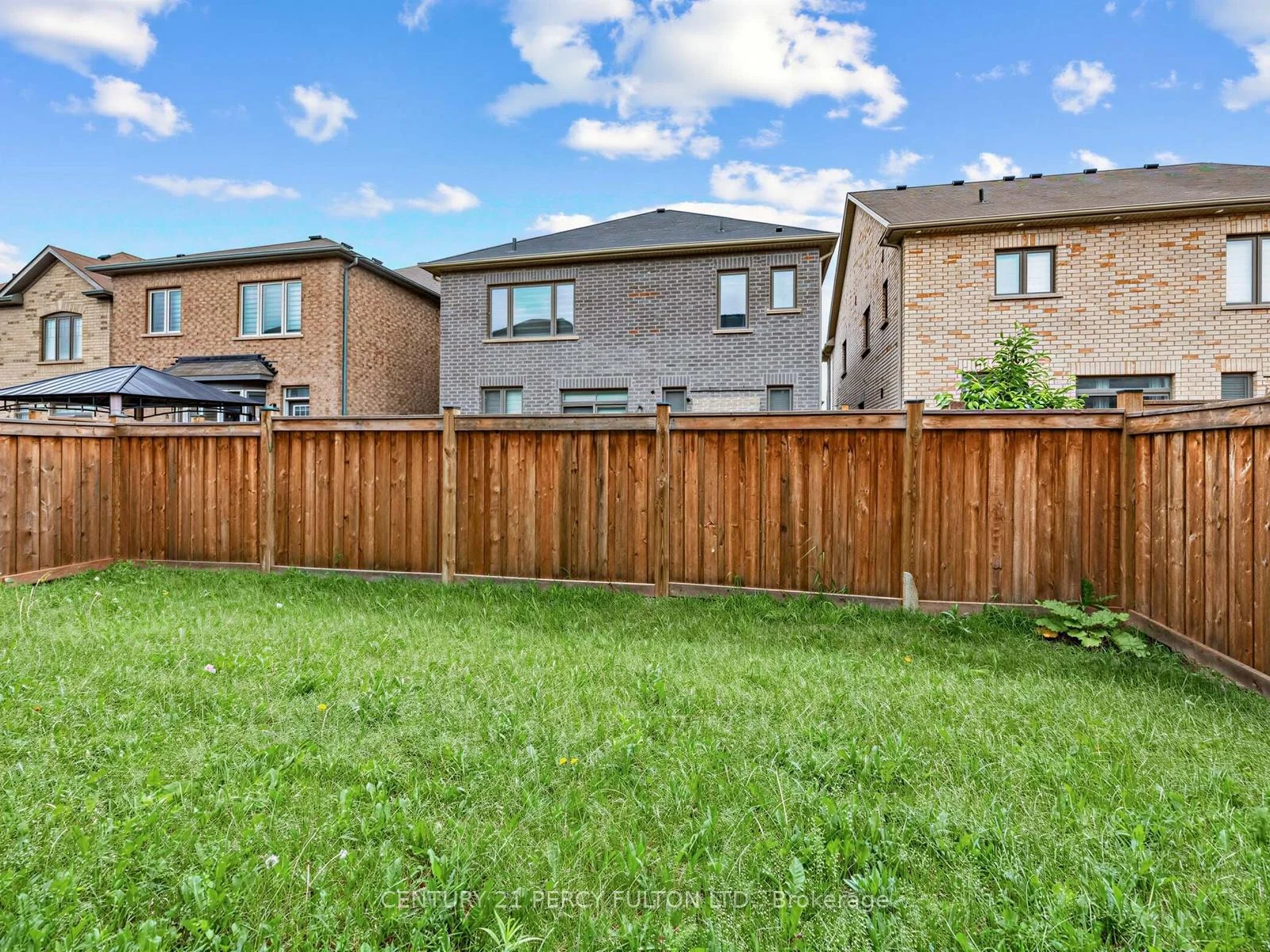 Photo 36 of 54 Farringdon Crescent, Brampton, Northwest Brampton — HOMEH