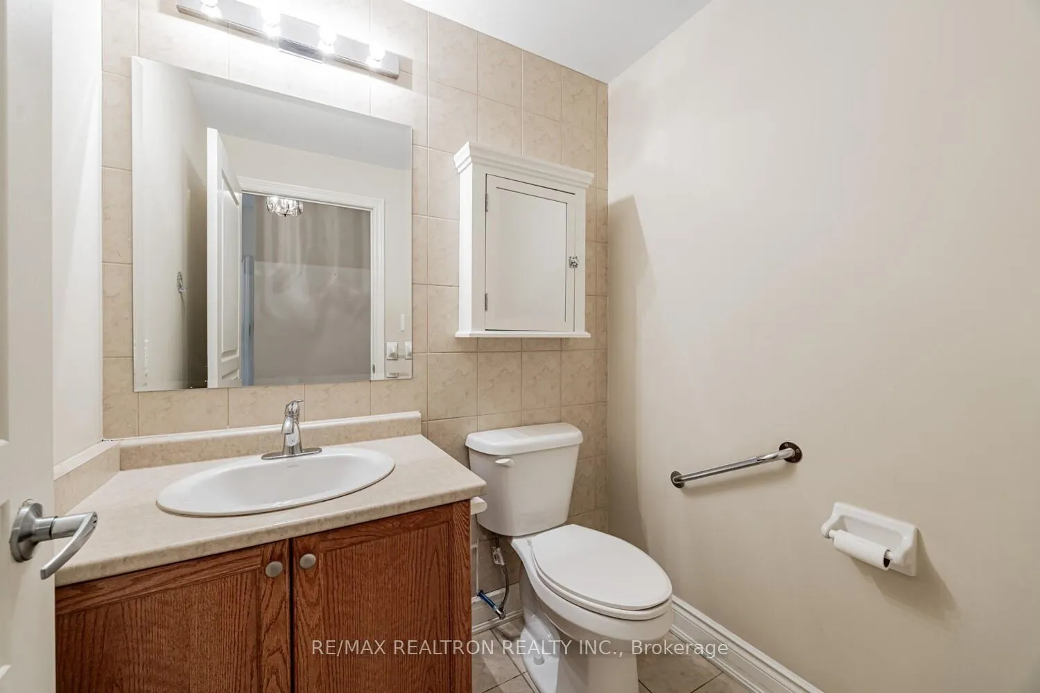 Photo 16 of Unit 207, 9901 Keele Street, Vaughan, Maple — HOMEH