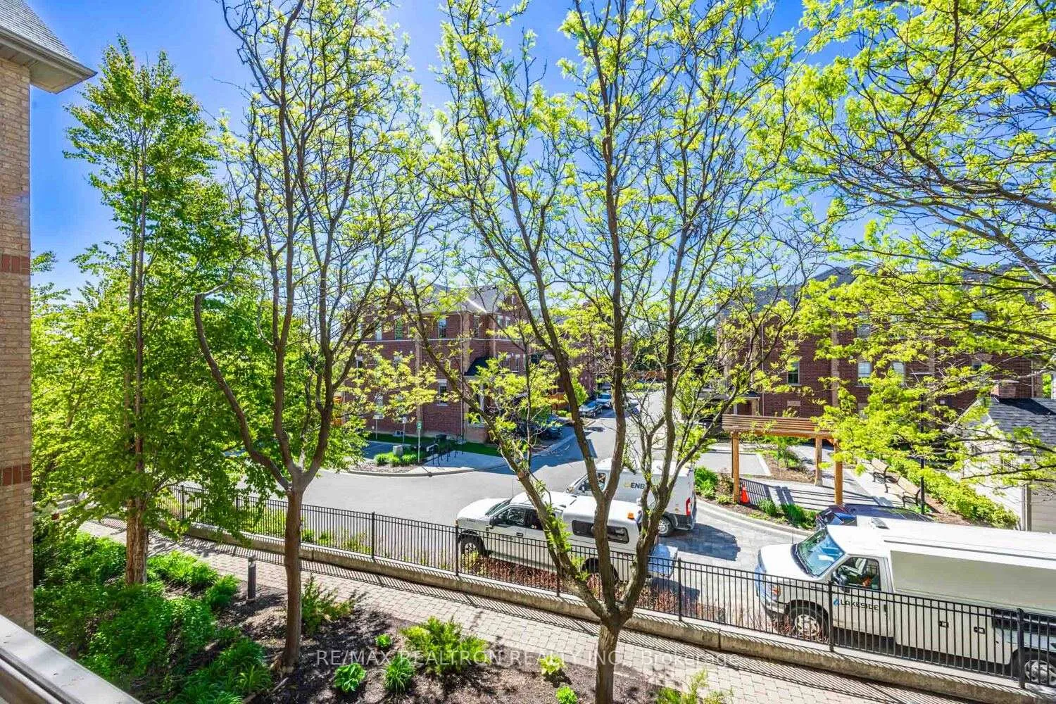 Photo 19 of Unit 207, 9901 Keele Street, Vaughan, Maple — HOMEH