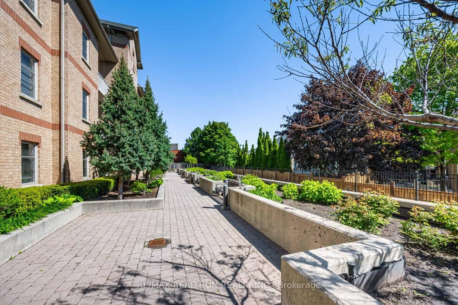 Photo 21 of Unit 207, 9901 Keele Street, Vaughan, Maple — HOMEH