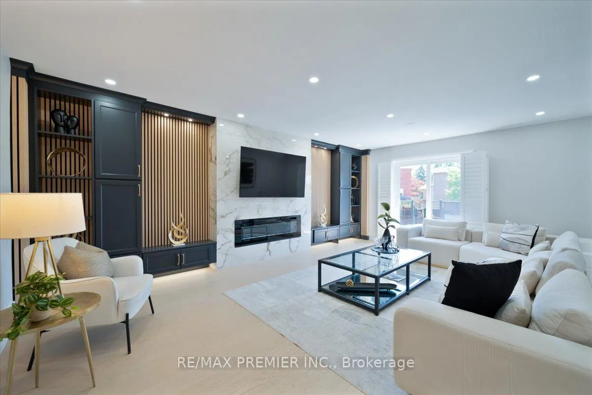 Photo 13 of 157 Jeanne Drive, Vaughan, East Woodbridge — HOMEH