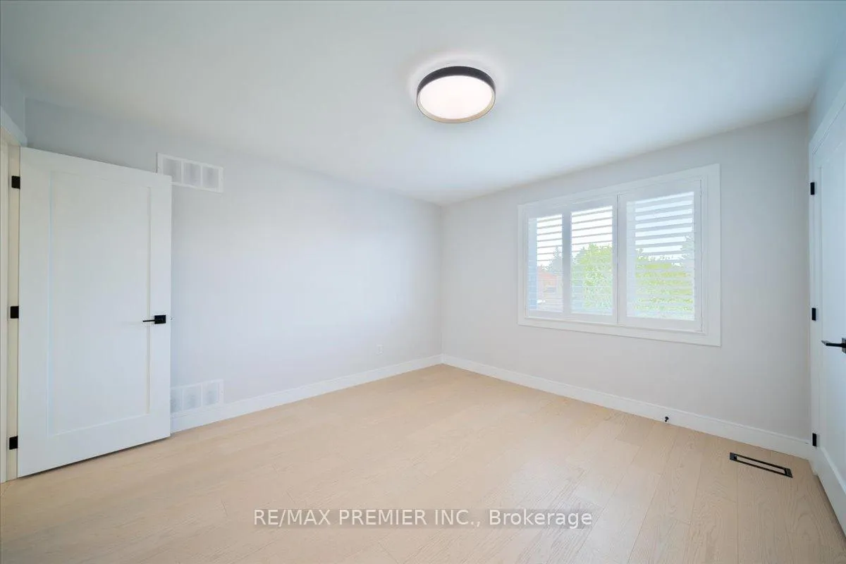 Photo 22 of 157 Jeanne Drive, Vaughan, East Woodbridge — HOMEH