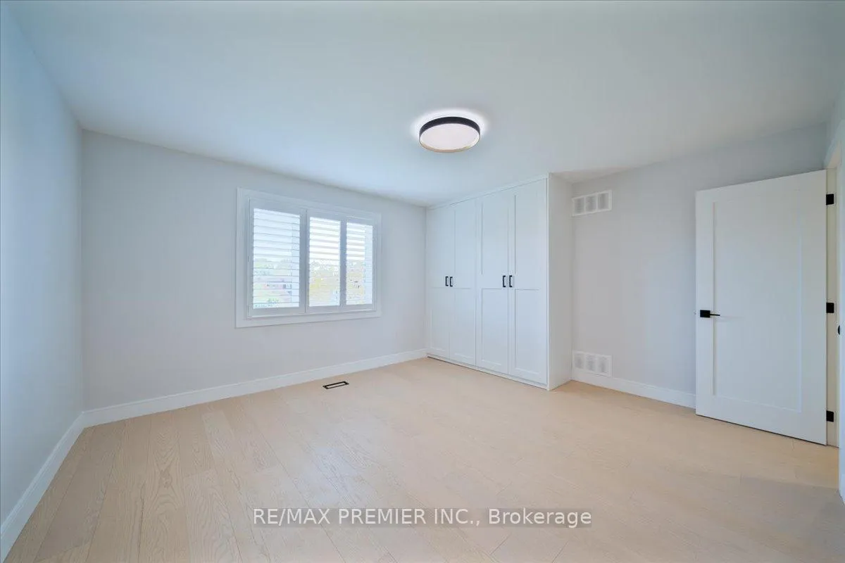 Photo 25 of 157 Jeanne Drive, Vaughan, East Woodbridge — HOMEH