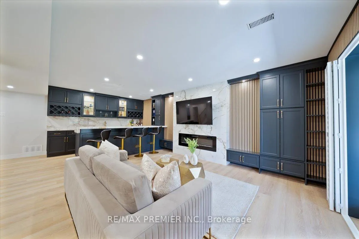 Photo 41 of 157 Jeanne Drive, Vaughan, East Woodbridge — HOMEH