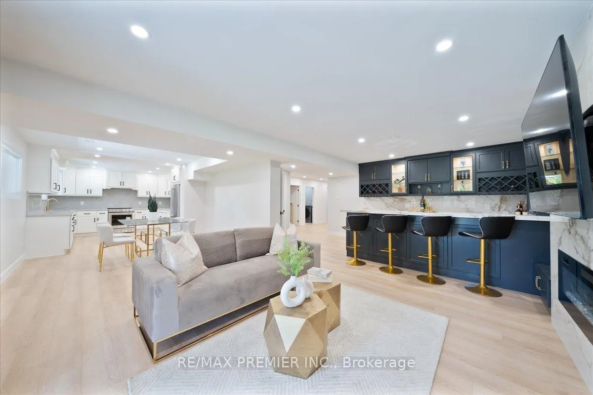 Photo 42 of 157 Jeanne Drive, Vaughan, East Woodbridge — HOMEH