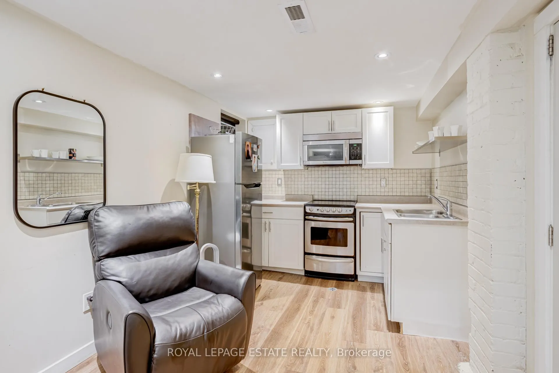 Photo 28 of 47 Bowmore Road, Toronto, Woodbine Corridor — HOMEH