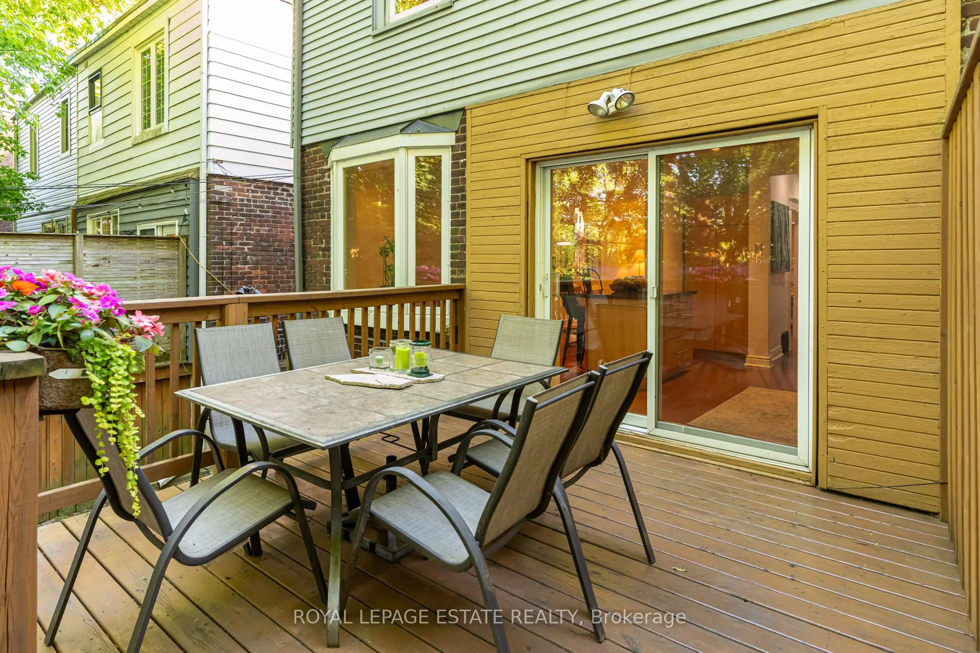 Photo 34 of 47 Bowmore Road, Toronto, Woodbine Corridor — HOMEH