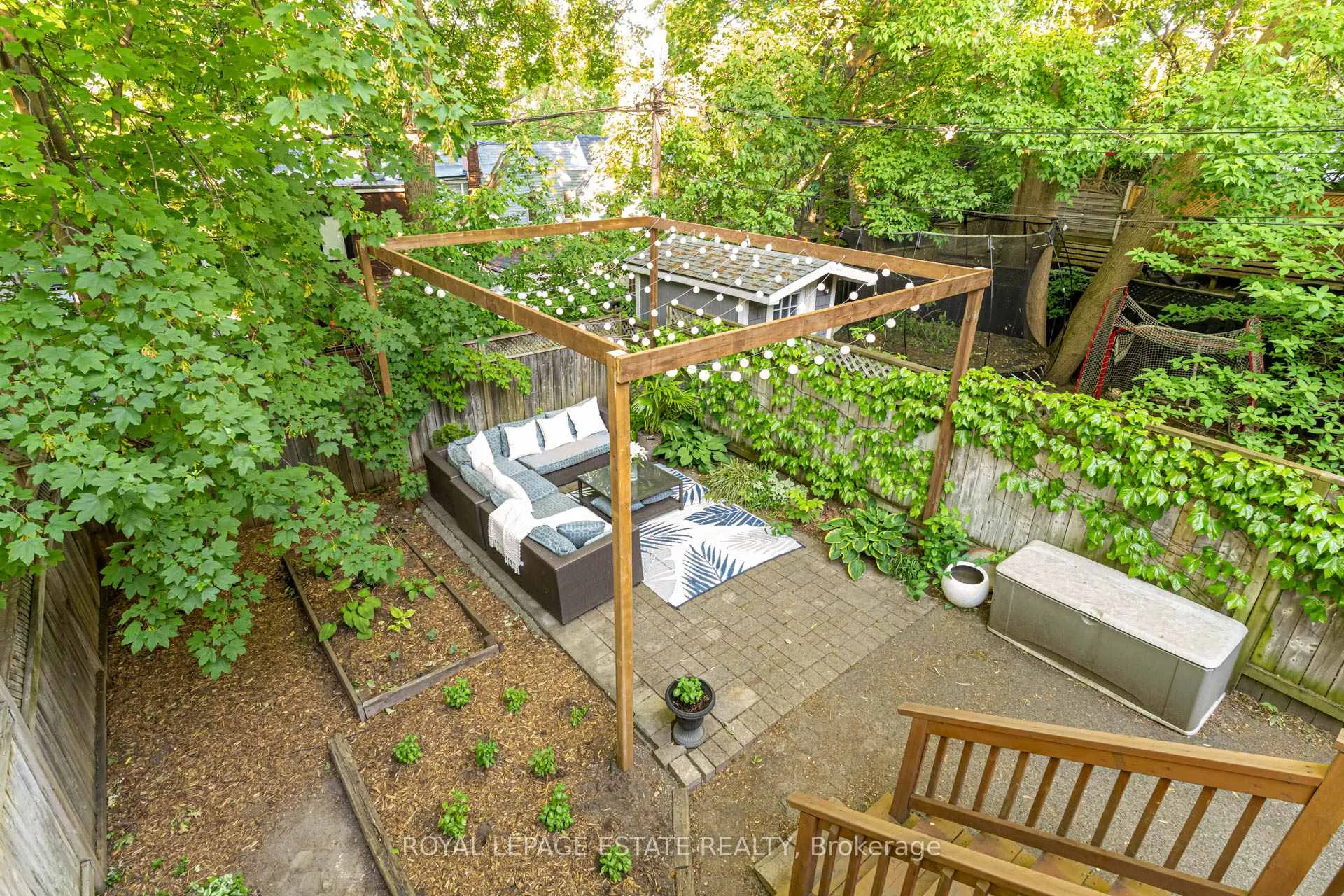 Photo 35 of 47 Bowmore Road, Toronto, Woodbine Corridor — HOMEH