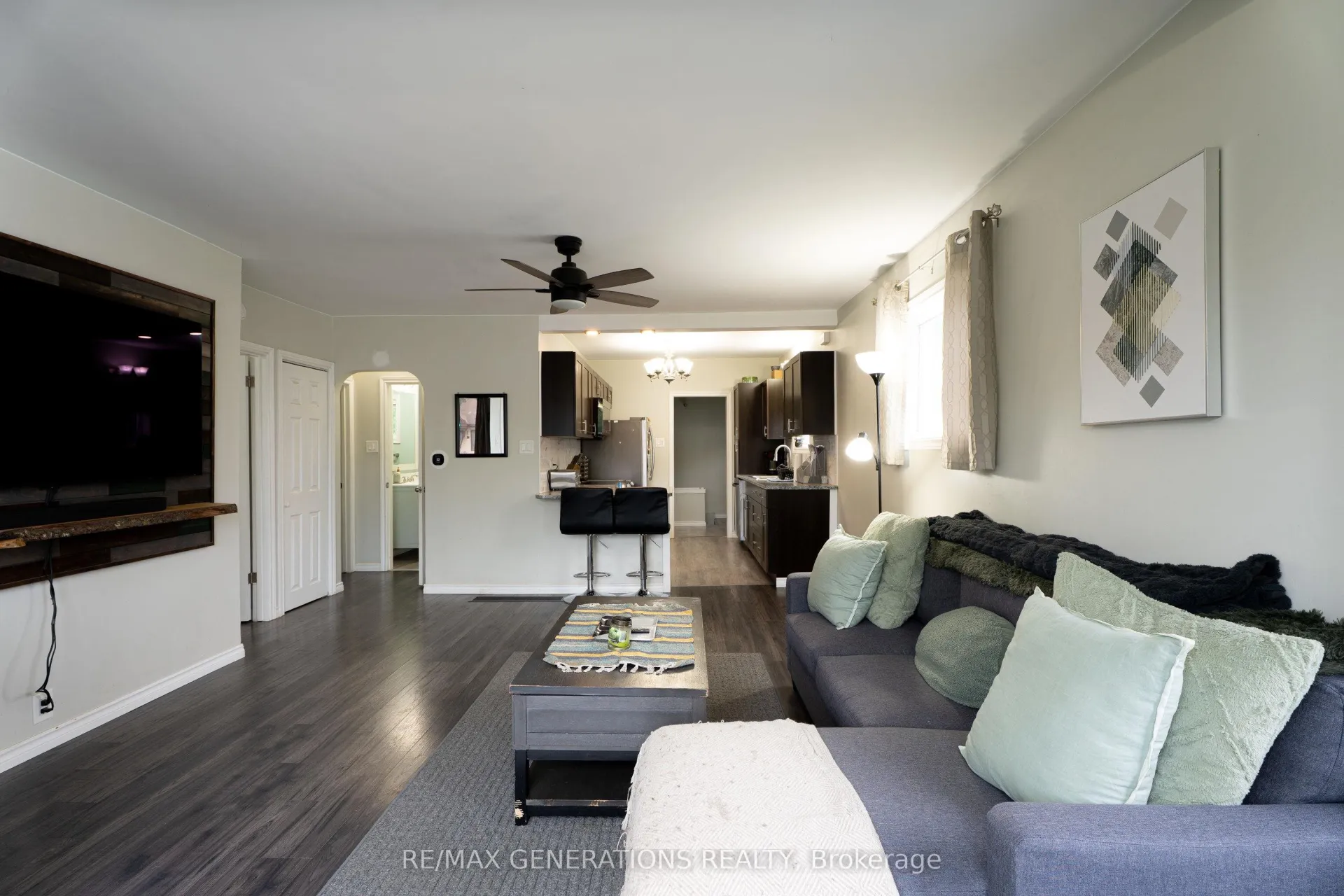 Photo 4 of 251 Brock Street E, Thunder Bay, Westfort — HOMEH